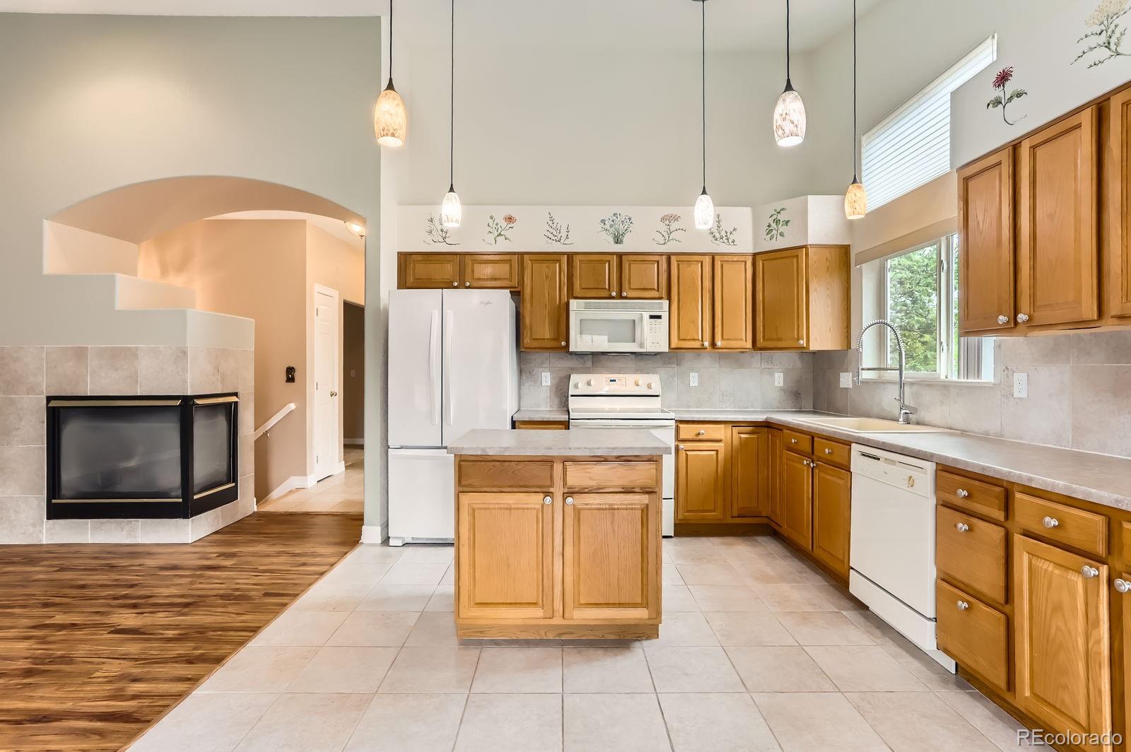 MLS Image #10 for 741  hallmark lane,longmont, Colorado