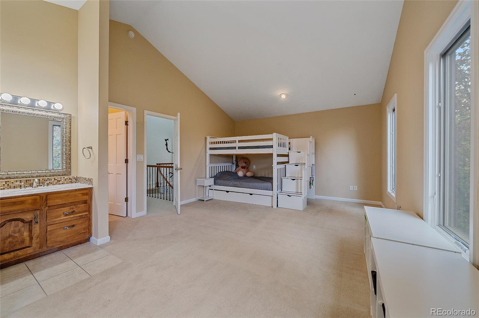 MLS Image #17 for 5227 s geneva street,englewood, Colorado