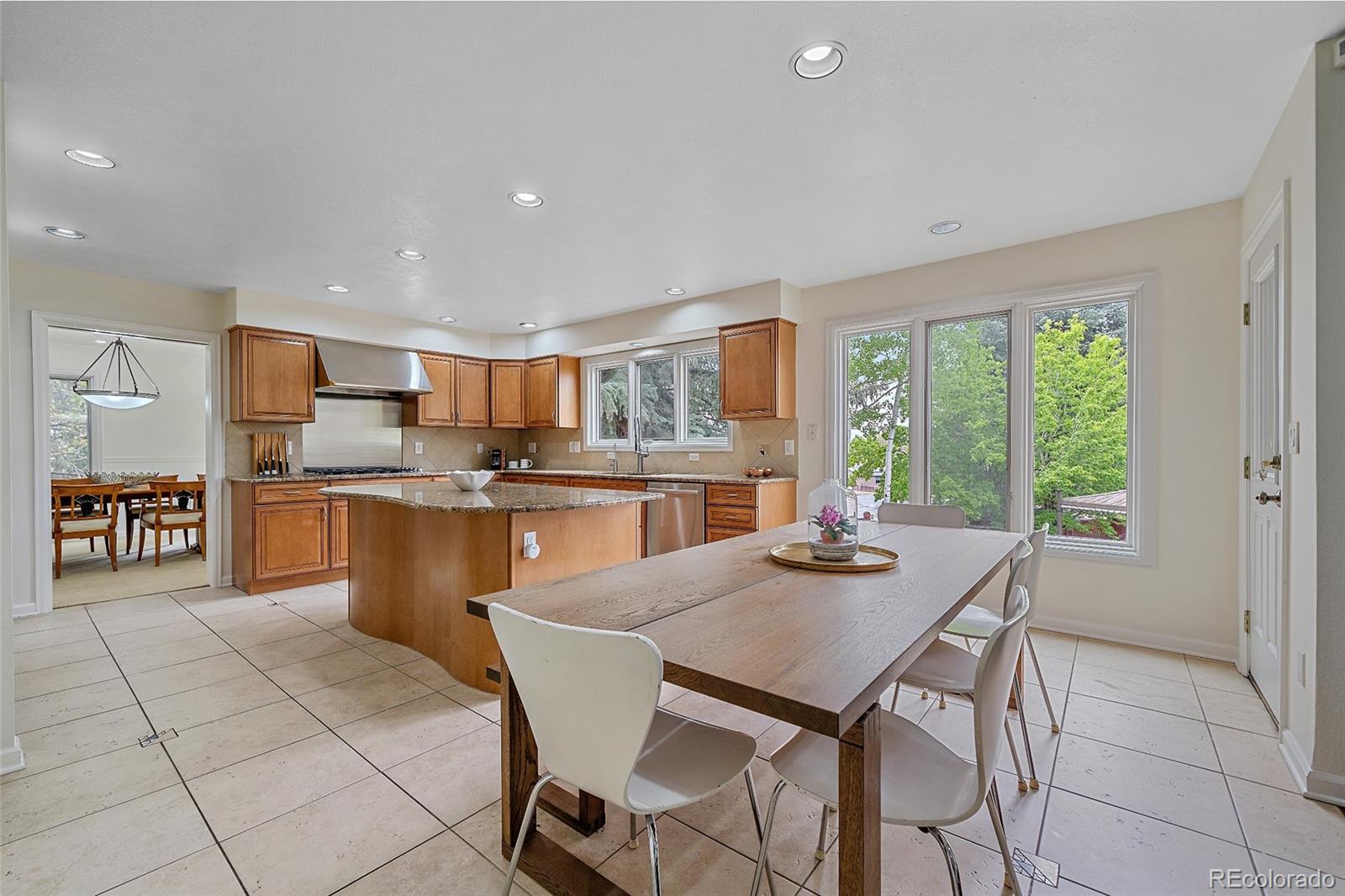 MLS Image #8 for 5227 s geneva street,englewood, Colorado