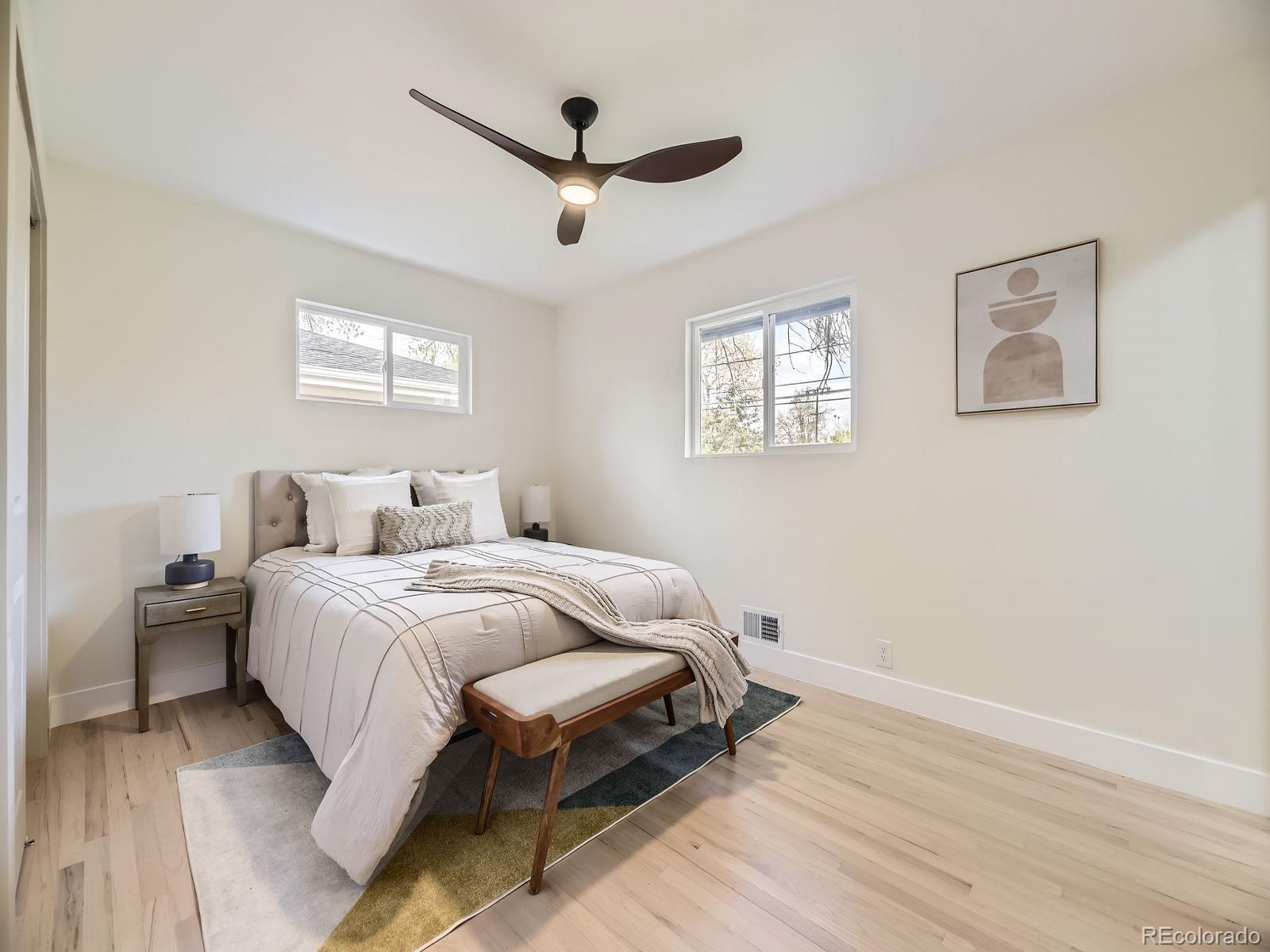 MLS Image #11 for 920 s hudson street,denver, Colorado