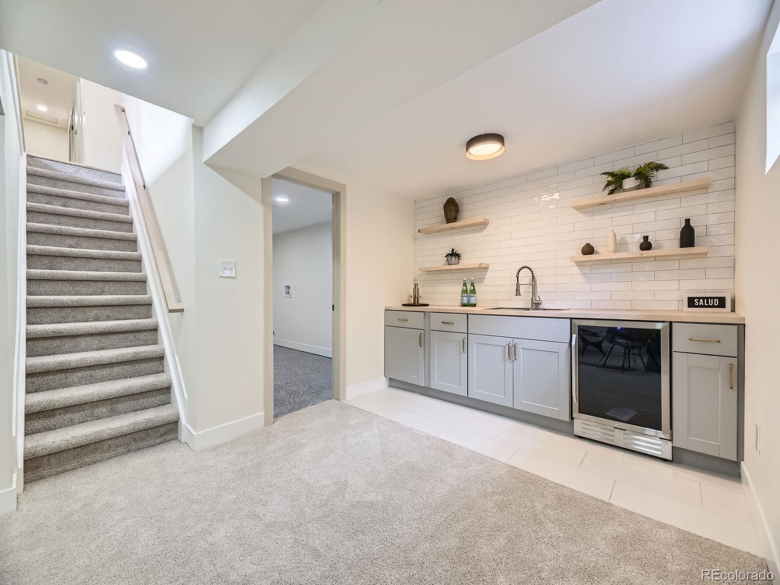 MLS Image #20 for 920 s hudson street,denver, Colorado