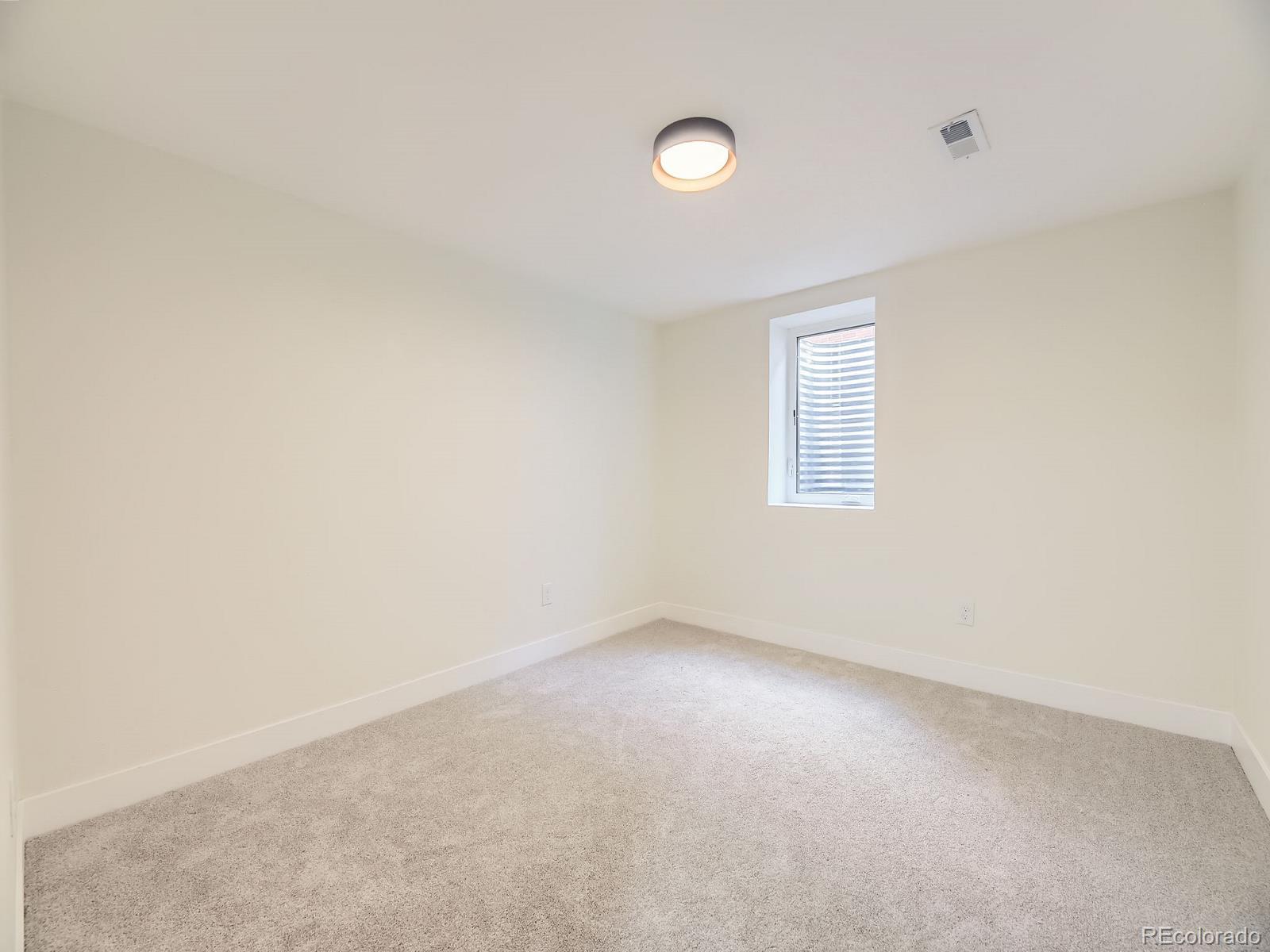 MLS Image #22 for 920 s hudson street,denver, Colorado