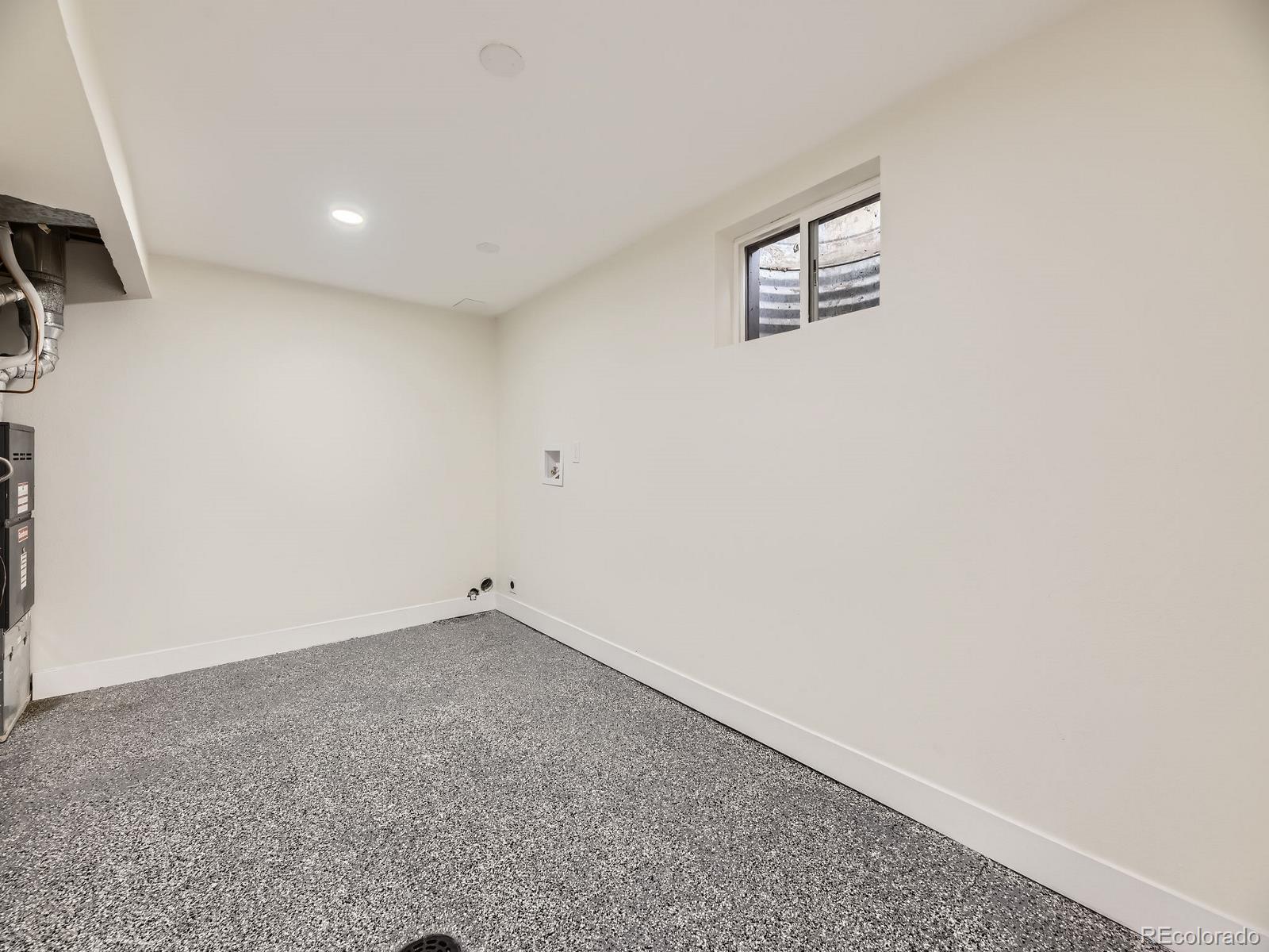 MLS Image #24 for 920 s hudson street,denver, Colorado