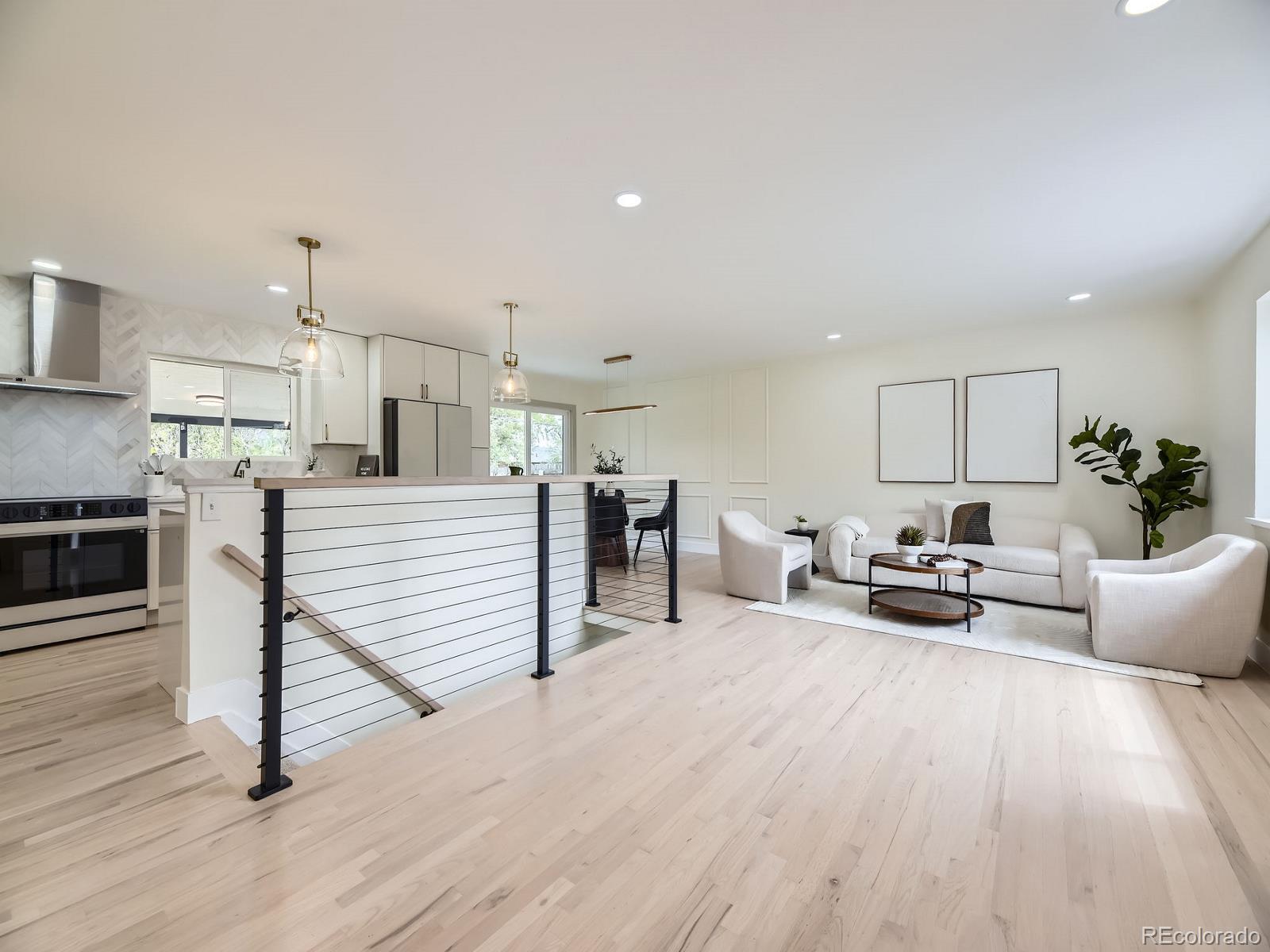 MLS Image #3 for 920 s hudson street,denver, Colorado