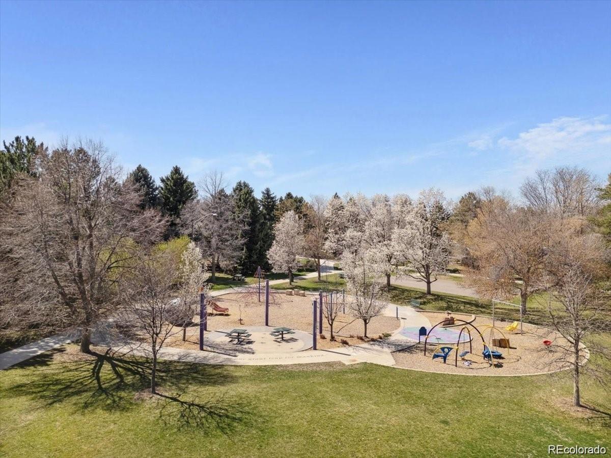 MLS Image #11 for 2964 s akron street,denver, Colorado