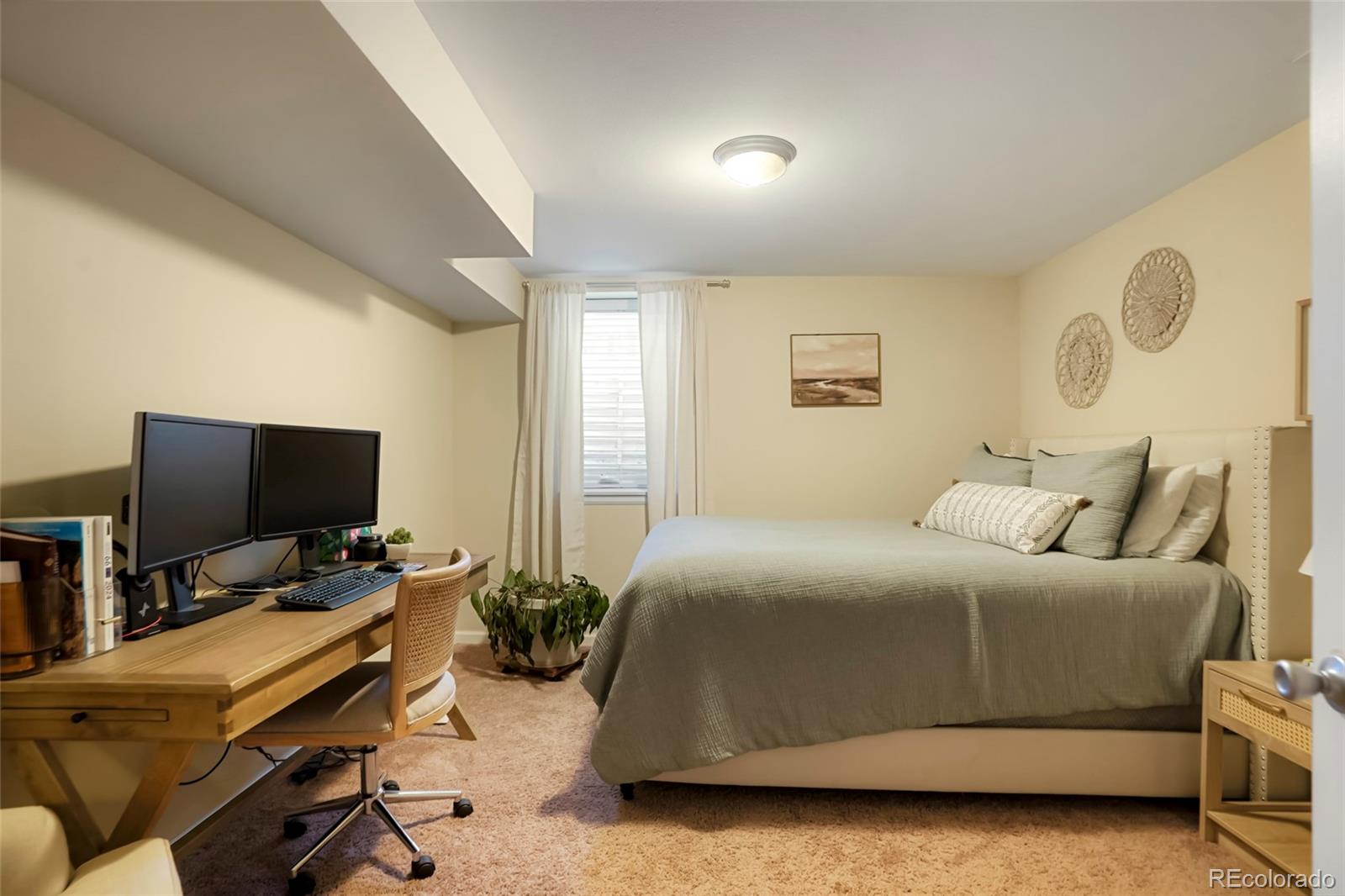 MLS Image #22 for 2964 s akron street,denver, Colorado