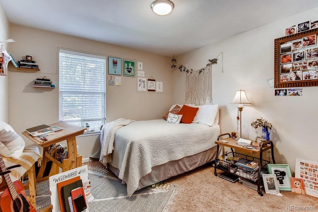 MLS Image #6 for 2964 s akron street,denver, Colorado