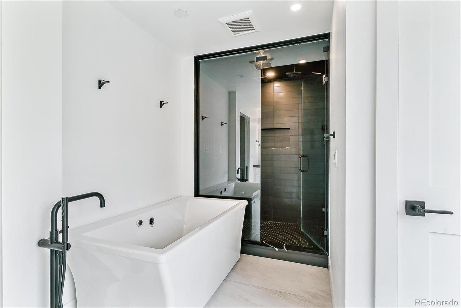 MLS Image #18 for 2280 w 42nd avenue,denver, Colorado