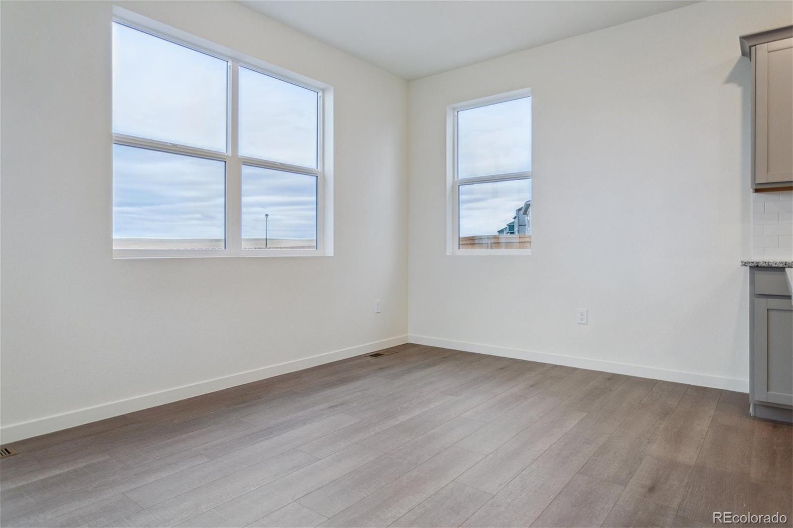 MLS Image #10 for 6769  raven ridge terrace,colorado springs, Colorado