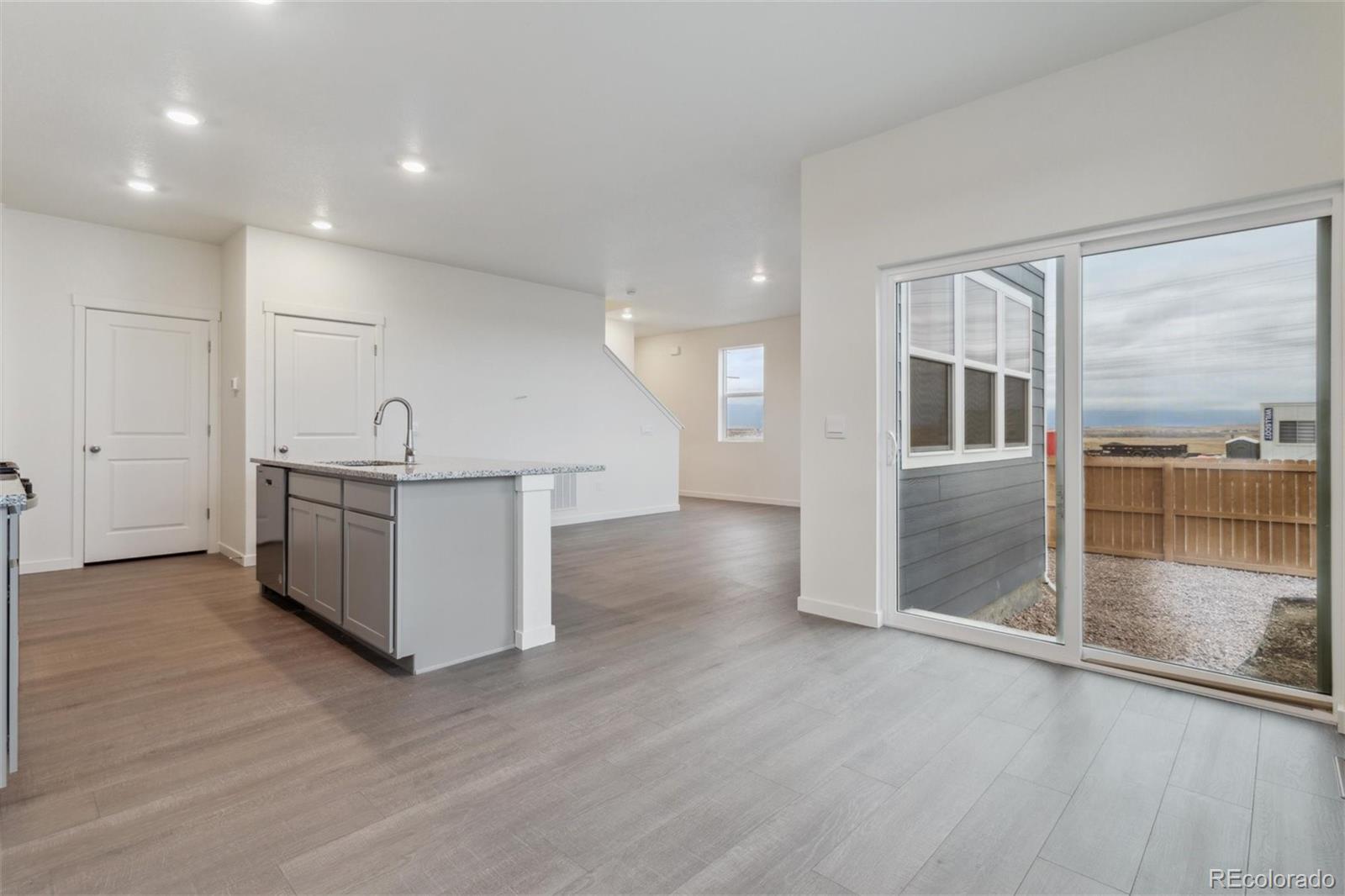 MLS Image #6 for 6769  raven ridge terrace,colorado springs, Colorado