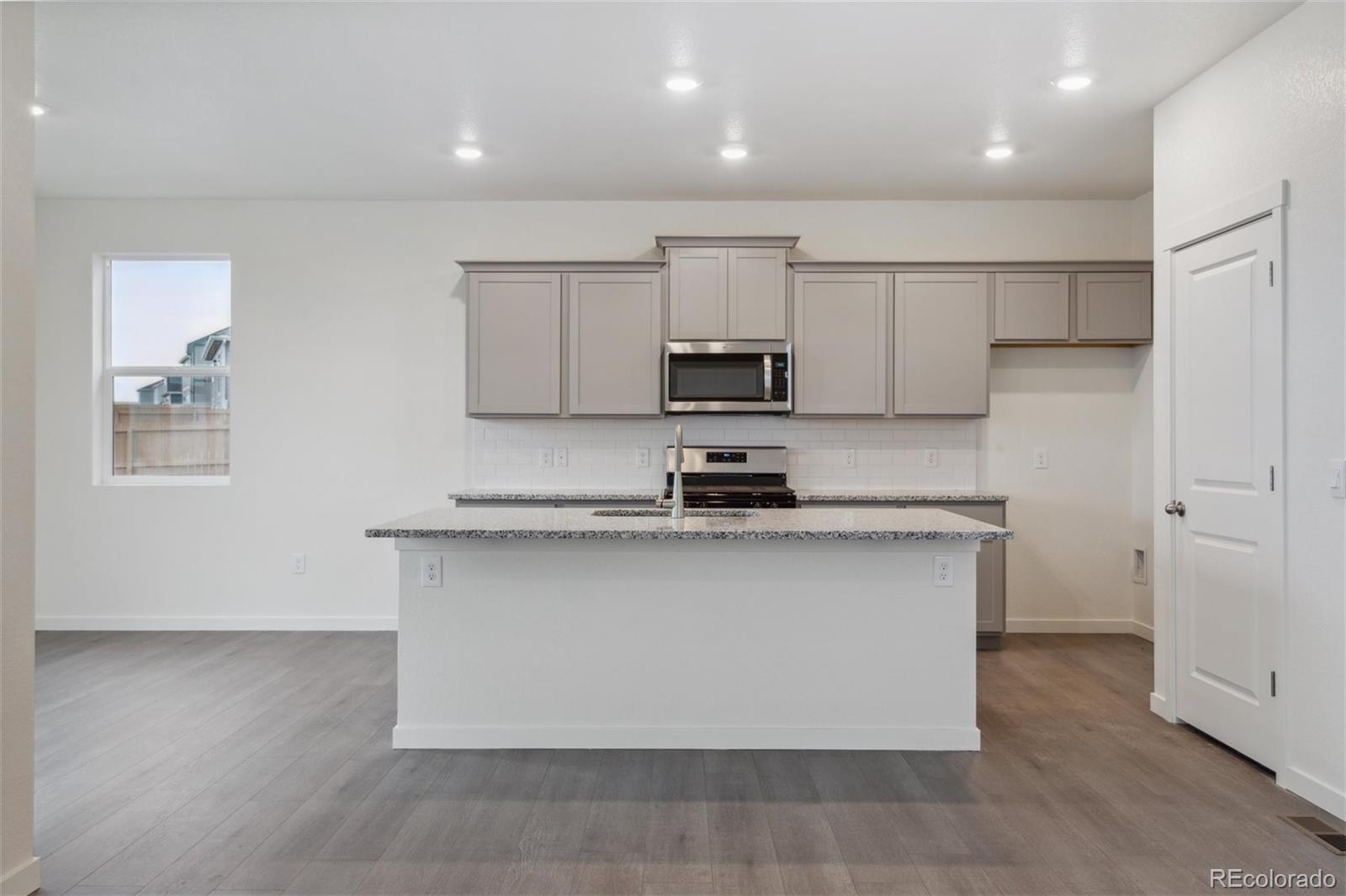 MLS Image #7 for 6769  raven ridge terrace,colorado springs, Colorado