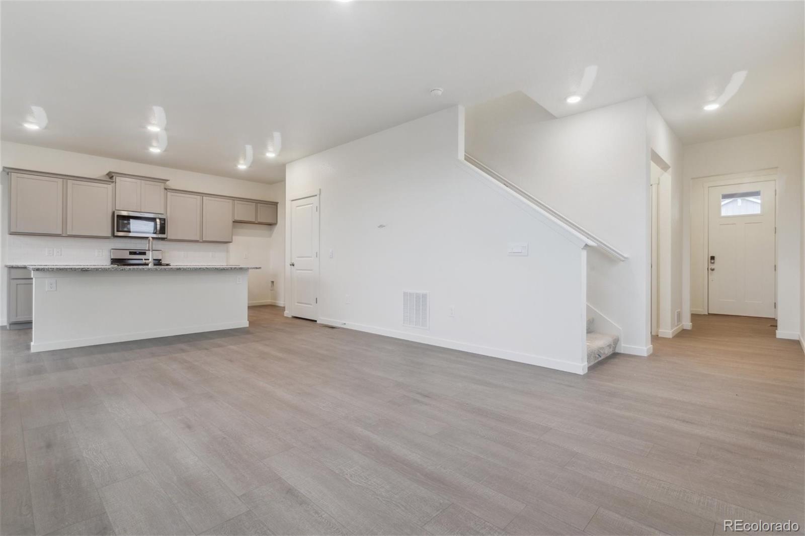 MLS Image #8 for 6769  raven ridge terrace,colorado springs, Colorado