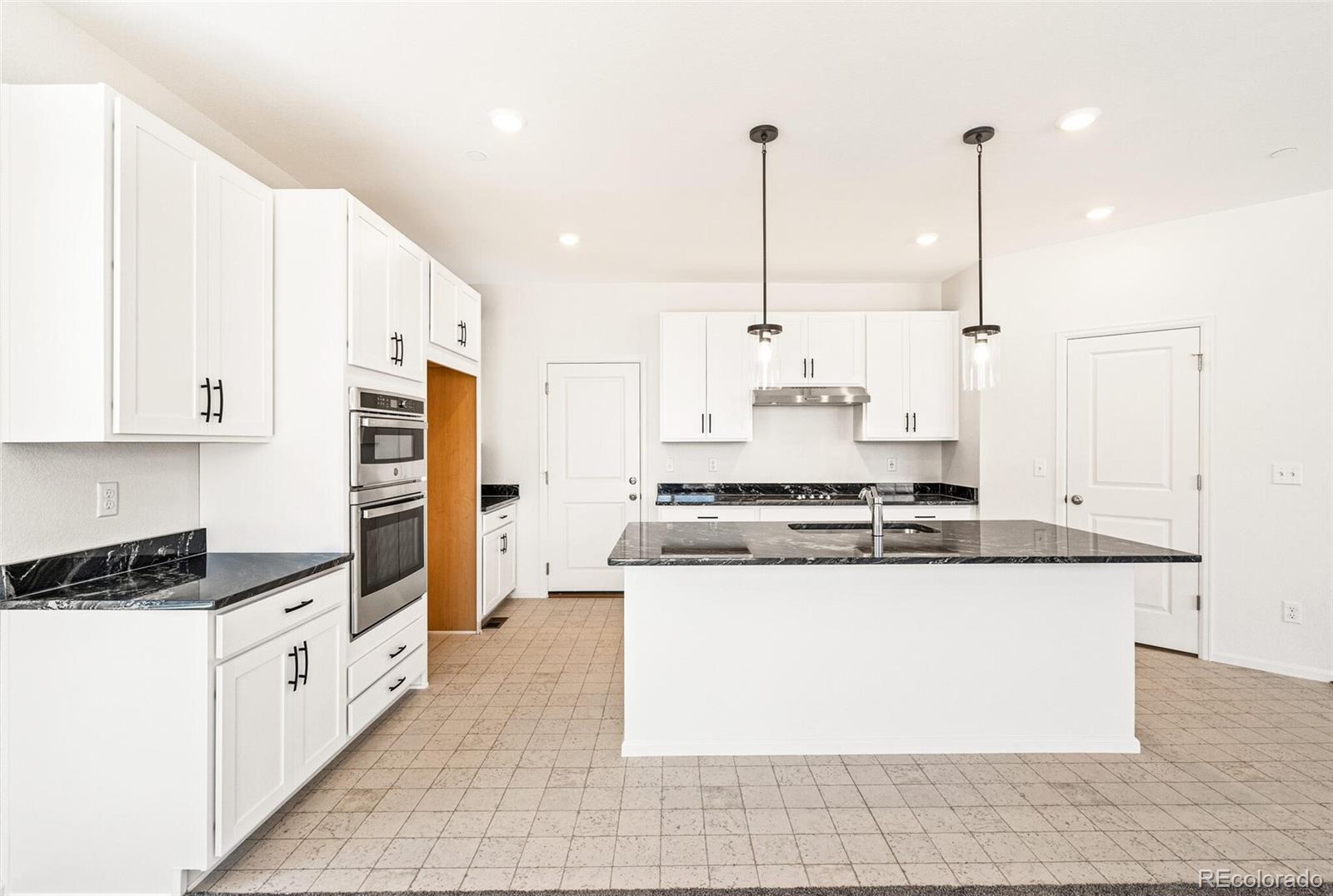 MLS Image #14 for 9264  biscay street,commerce city, Colorado