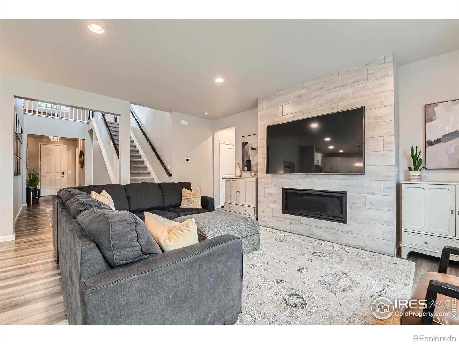 MLS Image #5 for 6732 e 119th avenue,thornton, Colorado