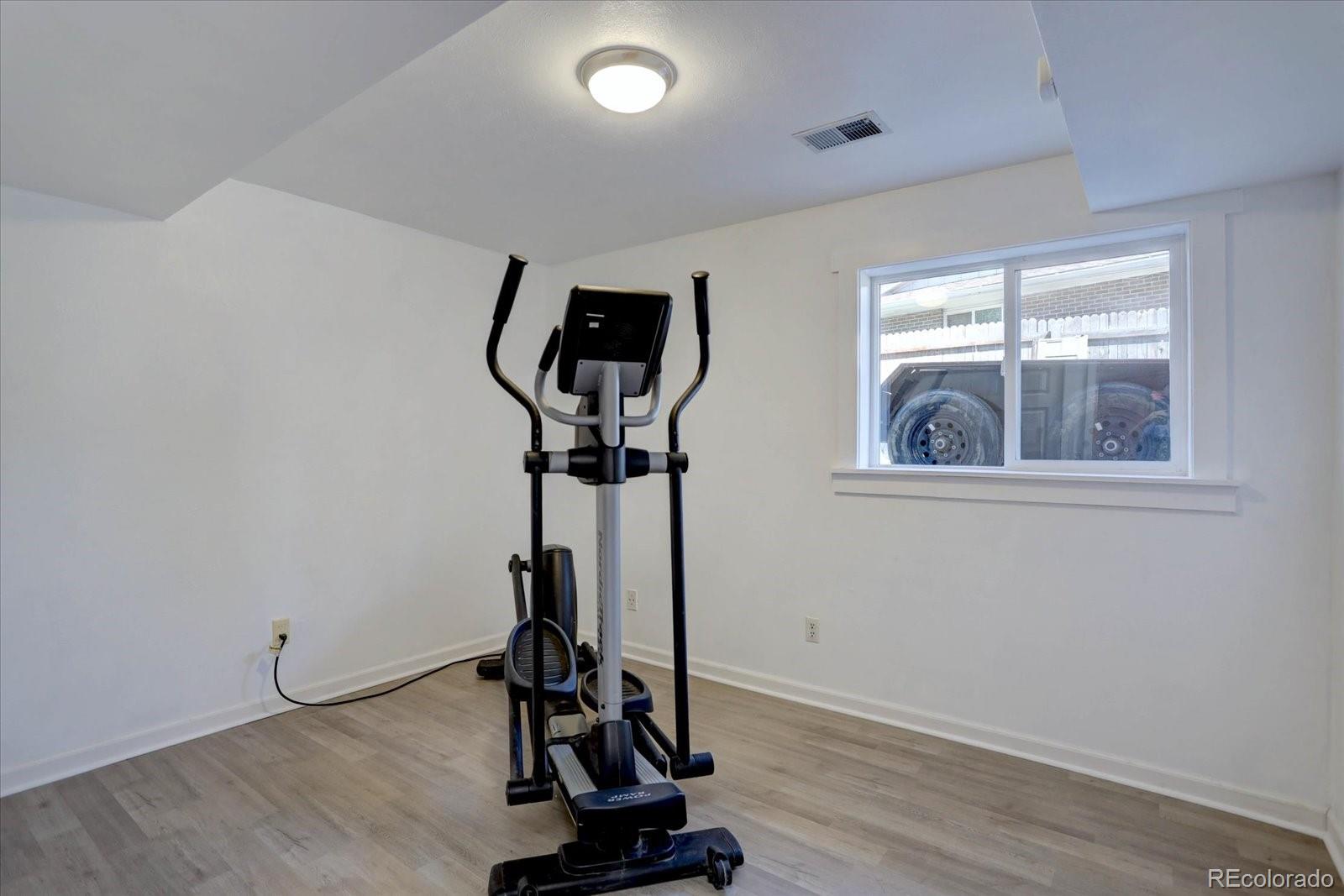 MLS Image #23 for 7761 s wellington street,centennial, Colorado
