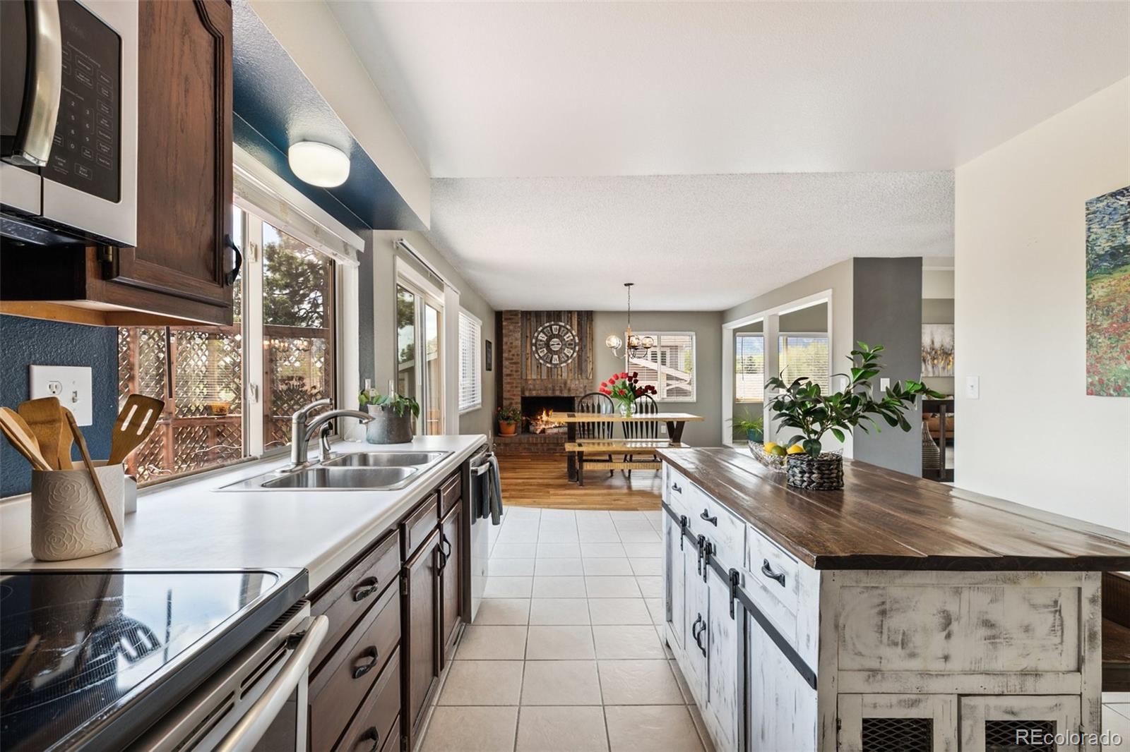 MLS Image #10 for 674  gilcrest road,colorado springs, Colorado