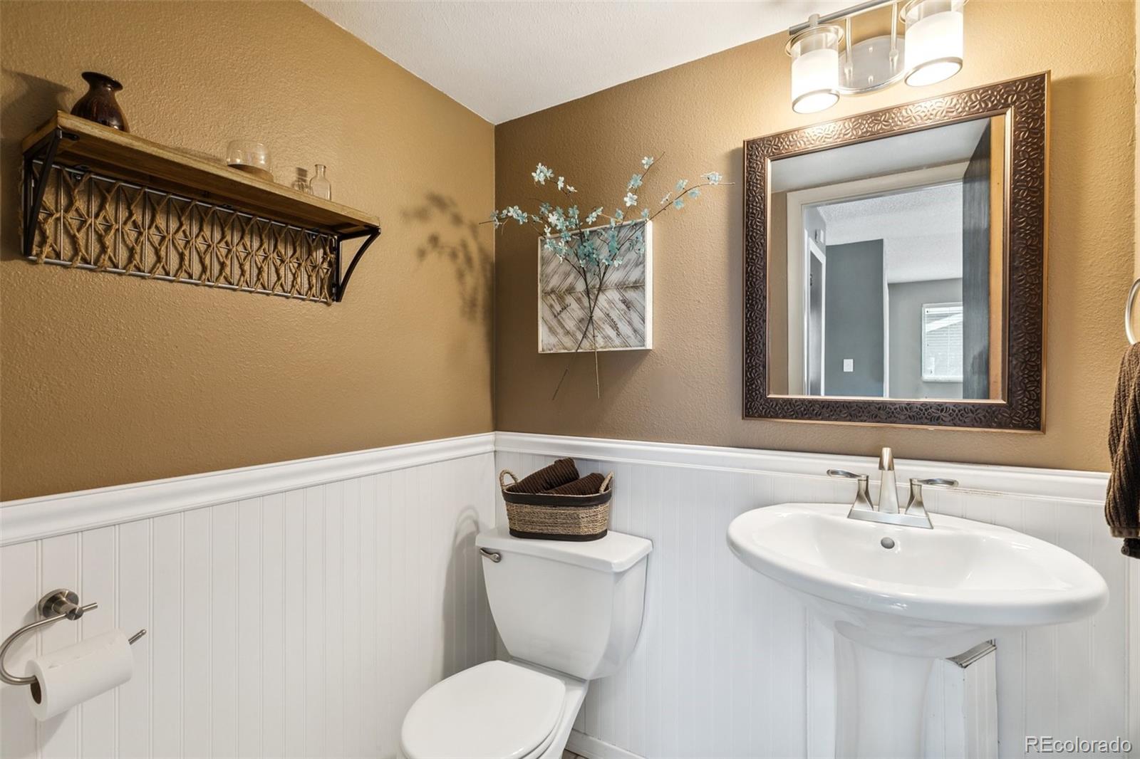 MLS Image #12 for 674  gilcrest road,colorado springs, Colorado