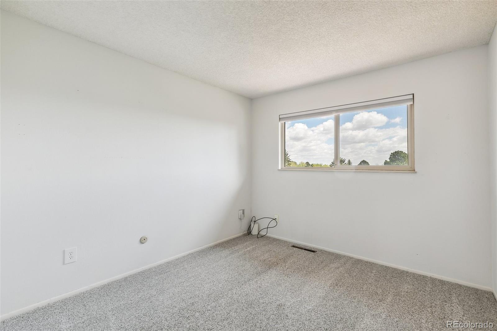 MLS Image #23 for 674  gilcrest road,colorado springs, Colorado