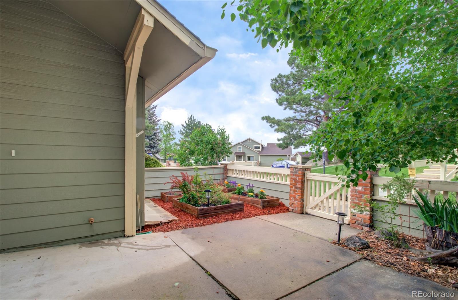 MLS Image #2 for 725  crown point drive,colorado springs, Colorado