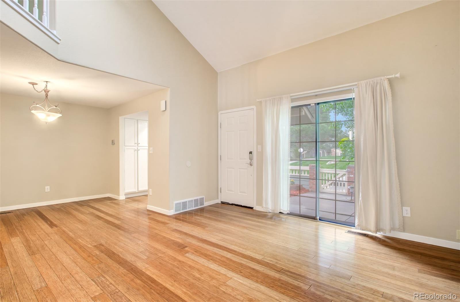 MLS Image #4 for 725  crown point drive,colorado springs, Colorado
