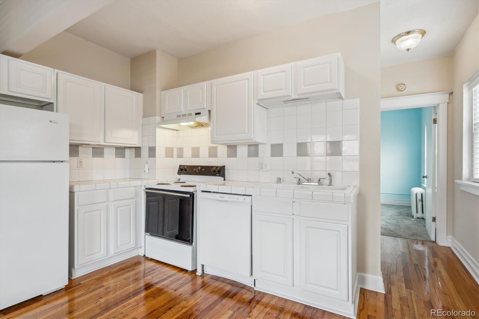 MLS Image #6 for 1351 n washington street 23,denver, Colorado