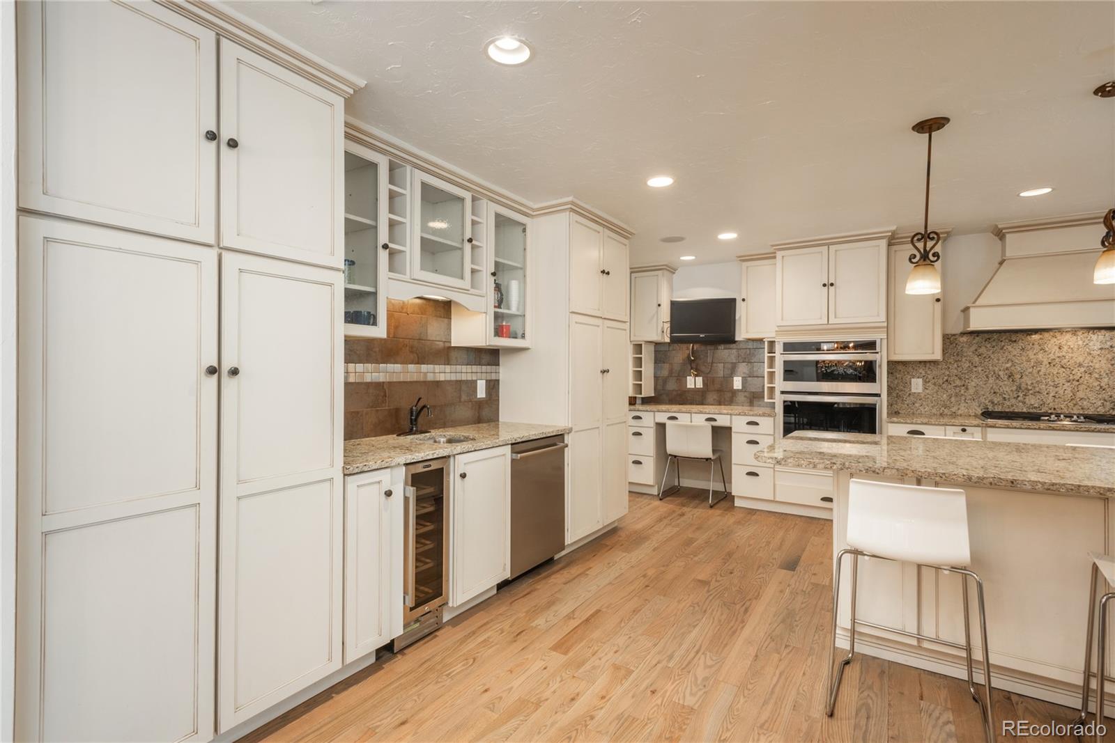 MLS Image #15 for 5000 s chester street,greenwood village, Colorado