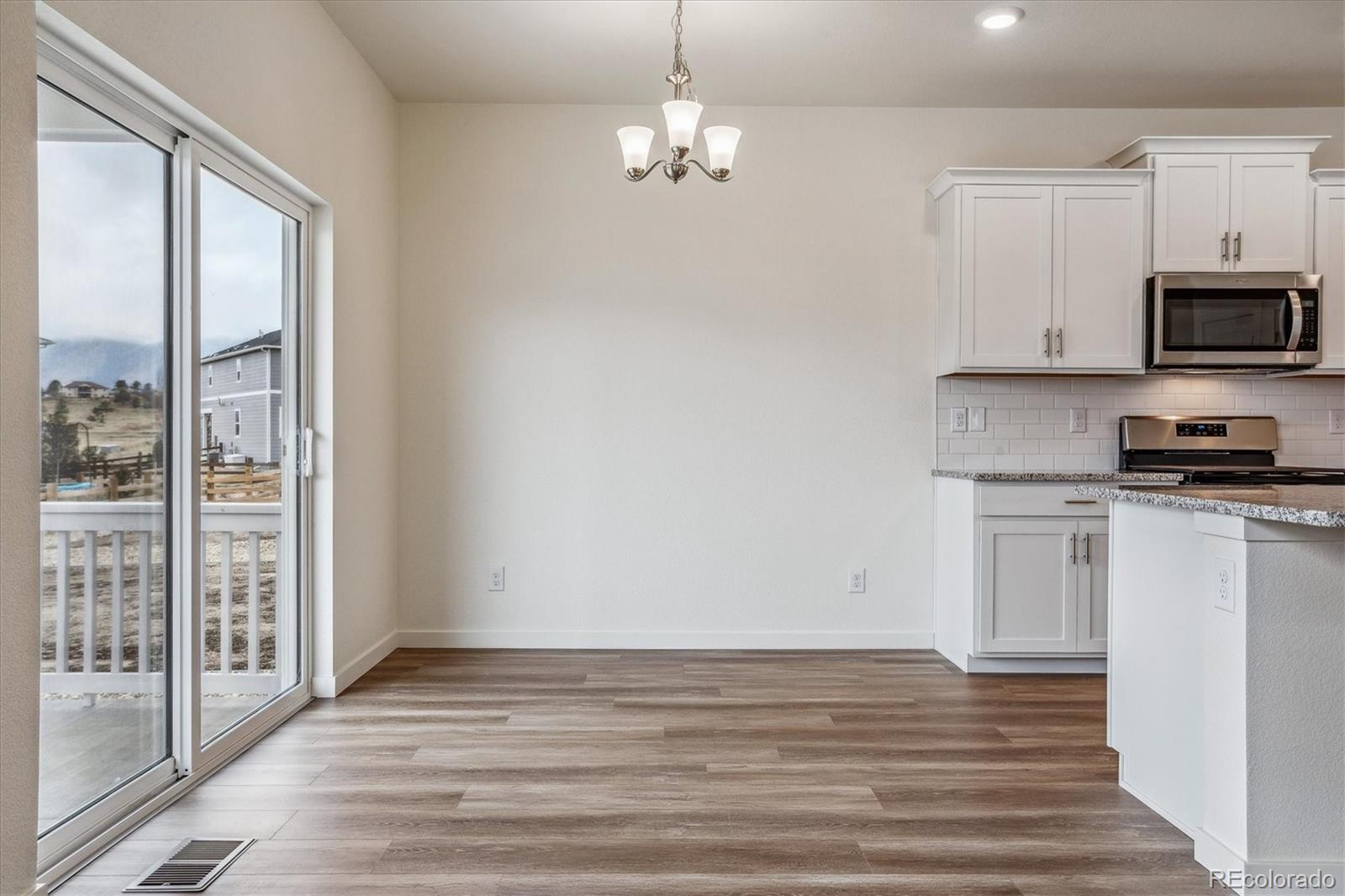 MLS Image #5 for 6729  raven ridge terrace,colorado springs, Colorado