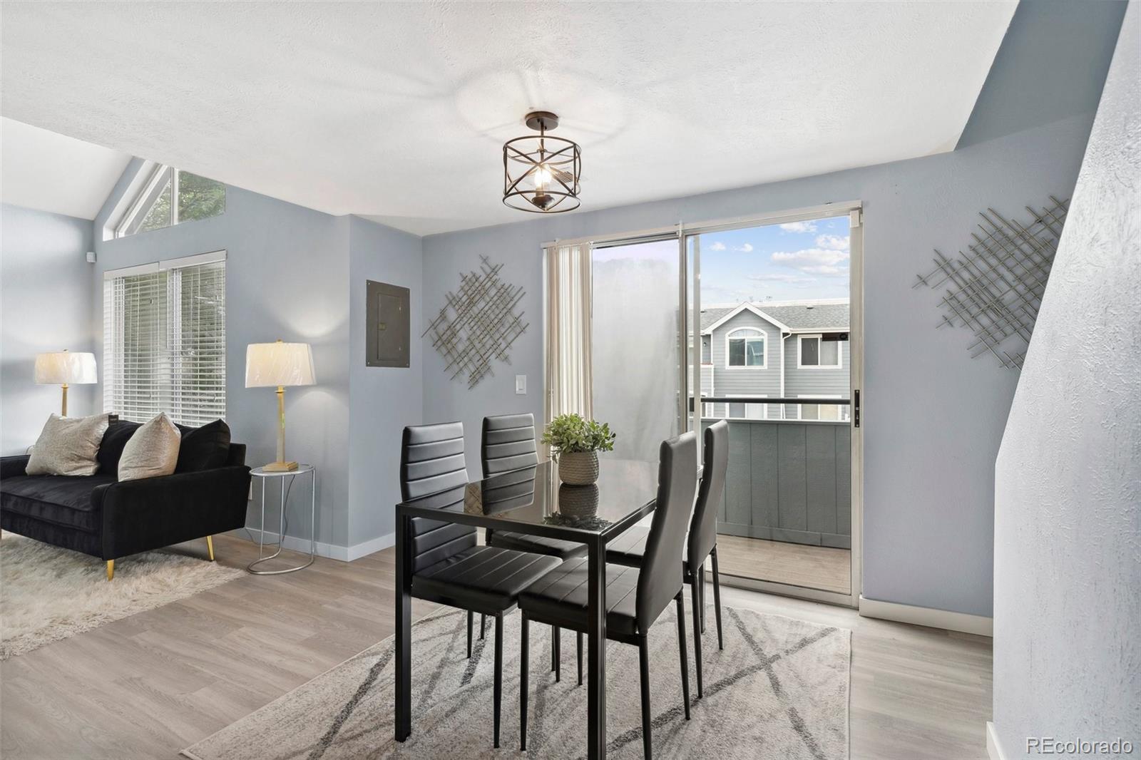 MLS Image #3 for 8500 e jefferson avenue,denver, Colorado