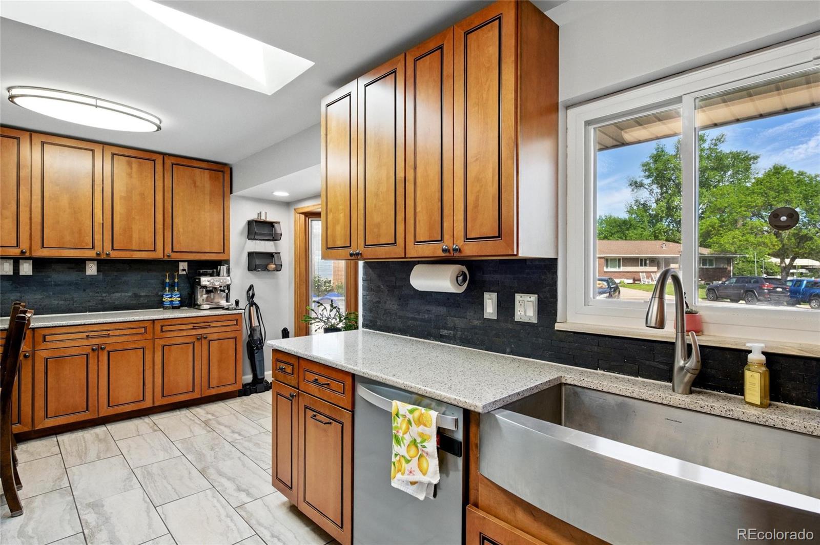 MLS Image #10 for 1818  south union court,lakewood, Colorado