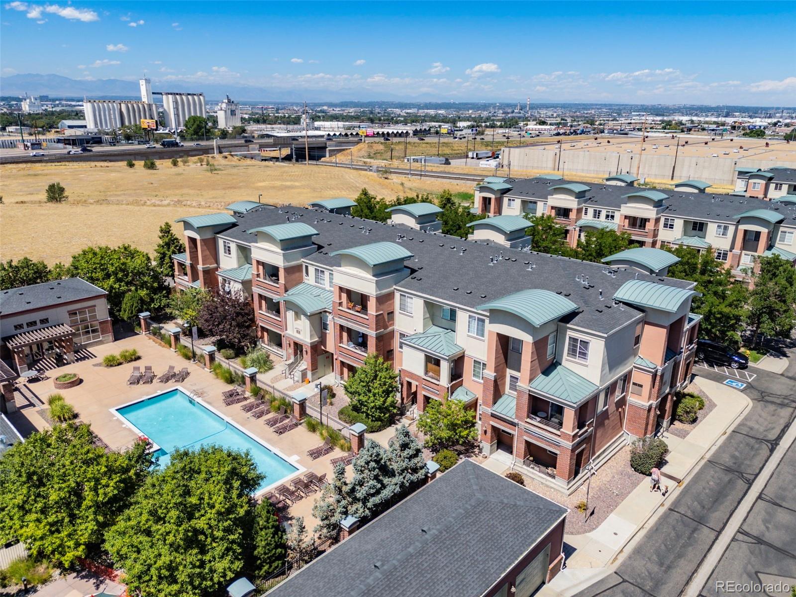 MLS Image #18 for 4100  albion street,denver, Colorado