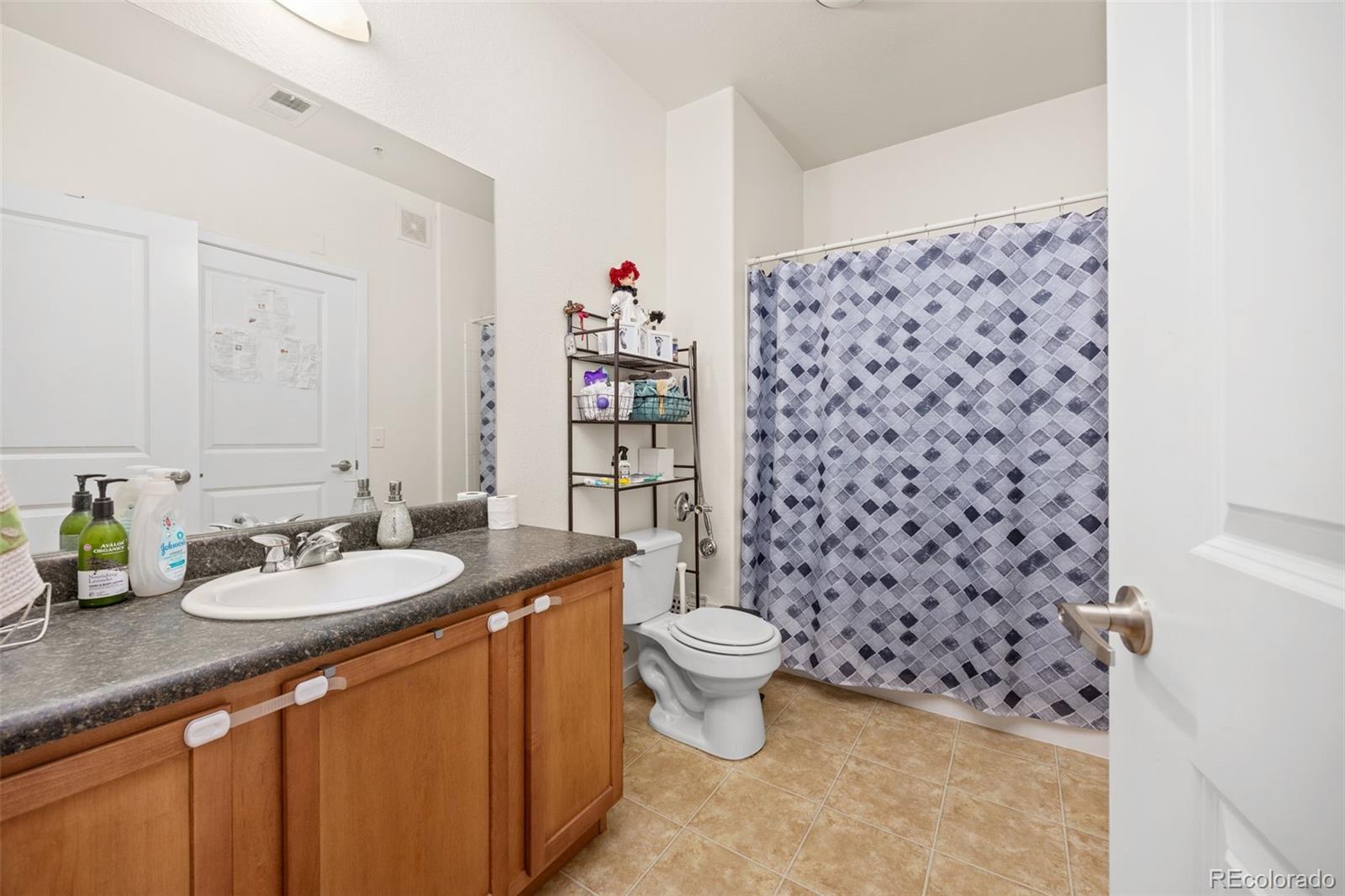 MLS Image #9 for 4100  albion street,denver, Colorado