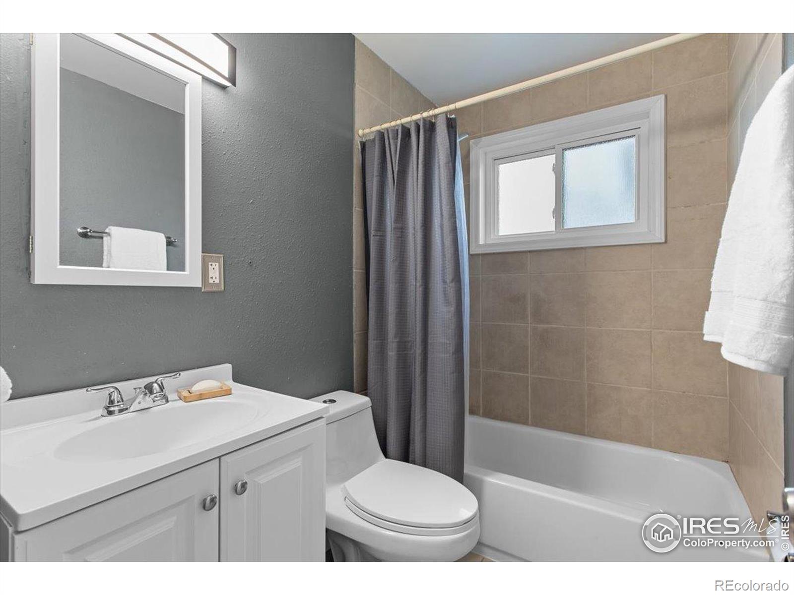 MLS Image #14 for 690 w 1st avenue,broomfield, Colorado