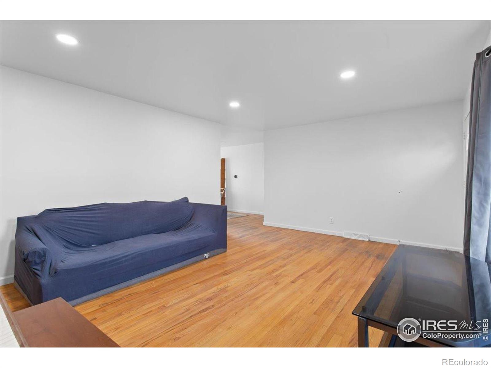 MLS Image #2 for 690 w 1st avenue,broomfield, Colorado