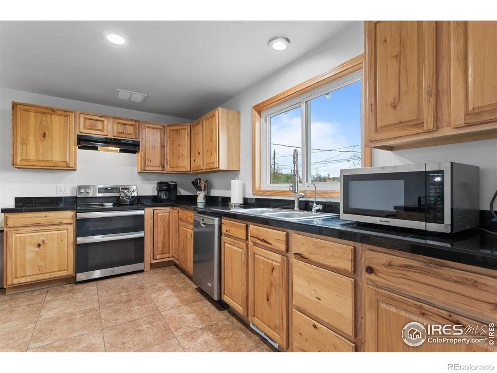 MLS Image #9 for 690 w 1st avenue,broomfield, Colorado