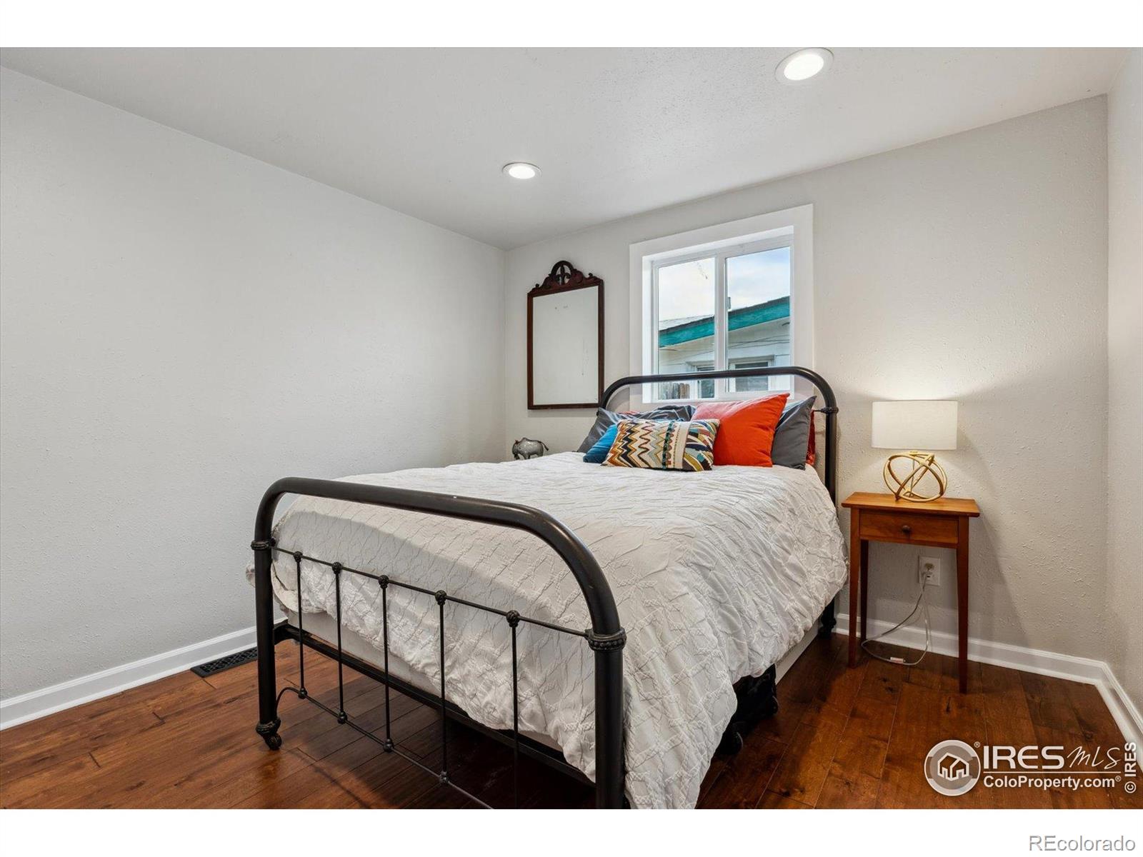 MLS Image #16 for 1343  gay street,longmont, Colorado