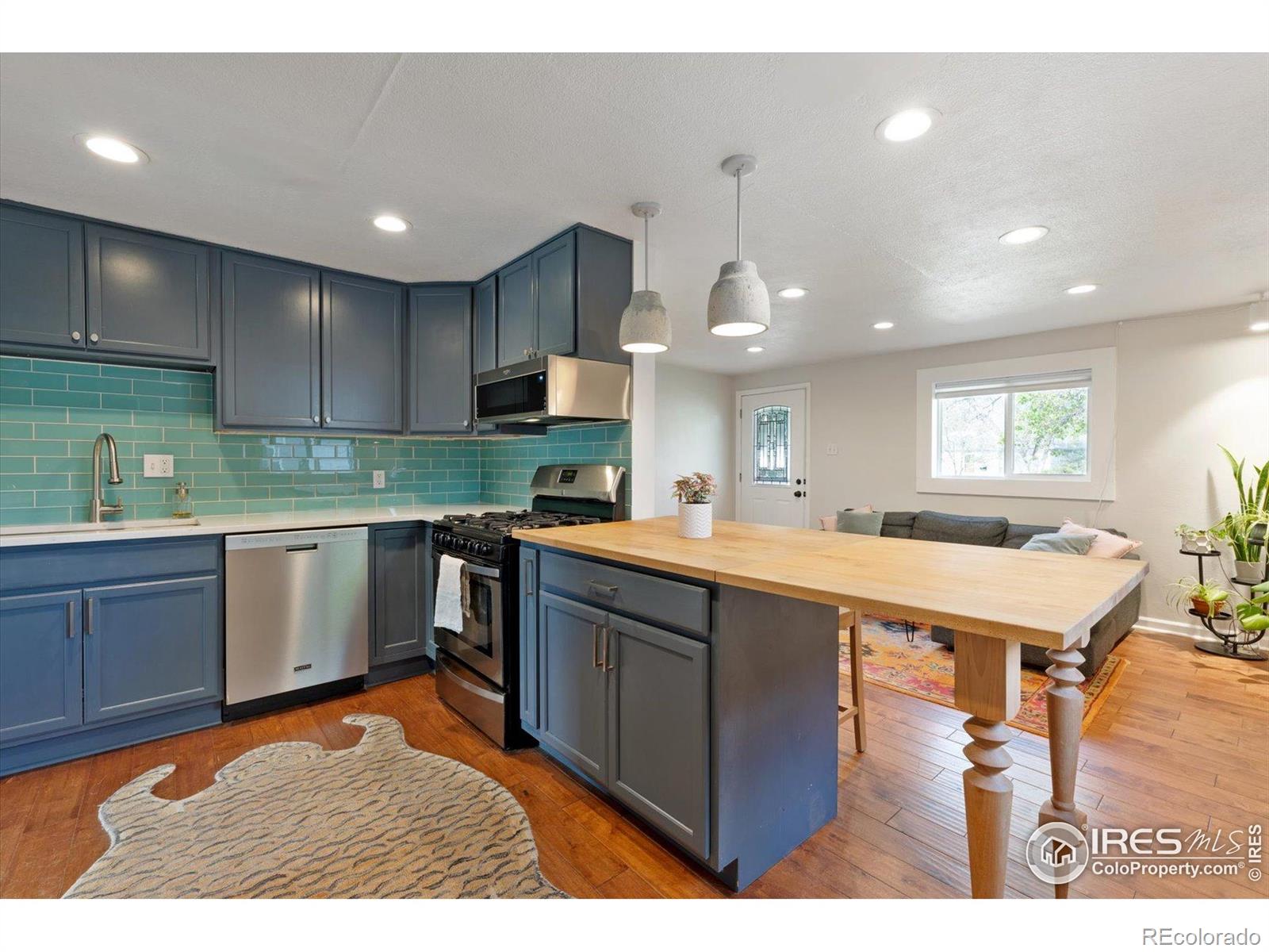 MLS Image #8 for 1343  gay street,longmont, Colorado