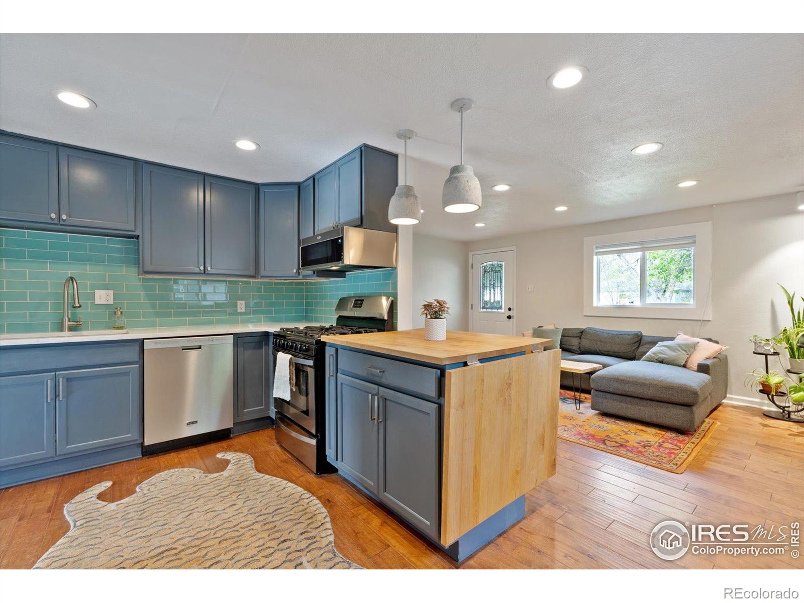MLS Image #9 for 1343  gay street,longmont, Colorado