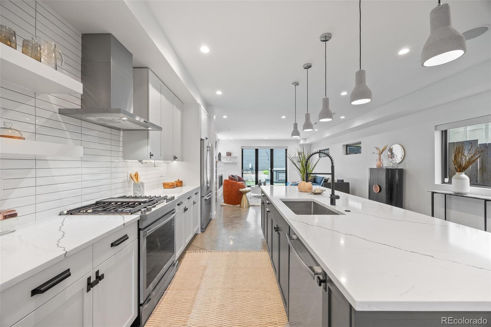 MLS Image #12 for 3409  navajo street,denver, Colorado