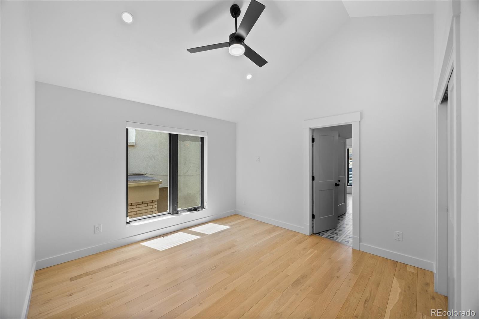 MLS Image #23 for 3409  navajo street,denver, Colorado