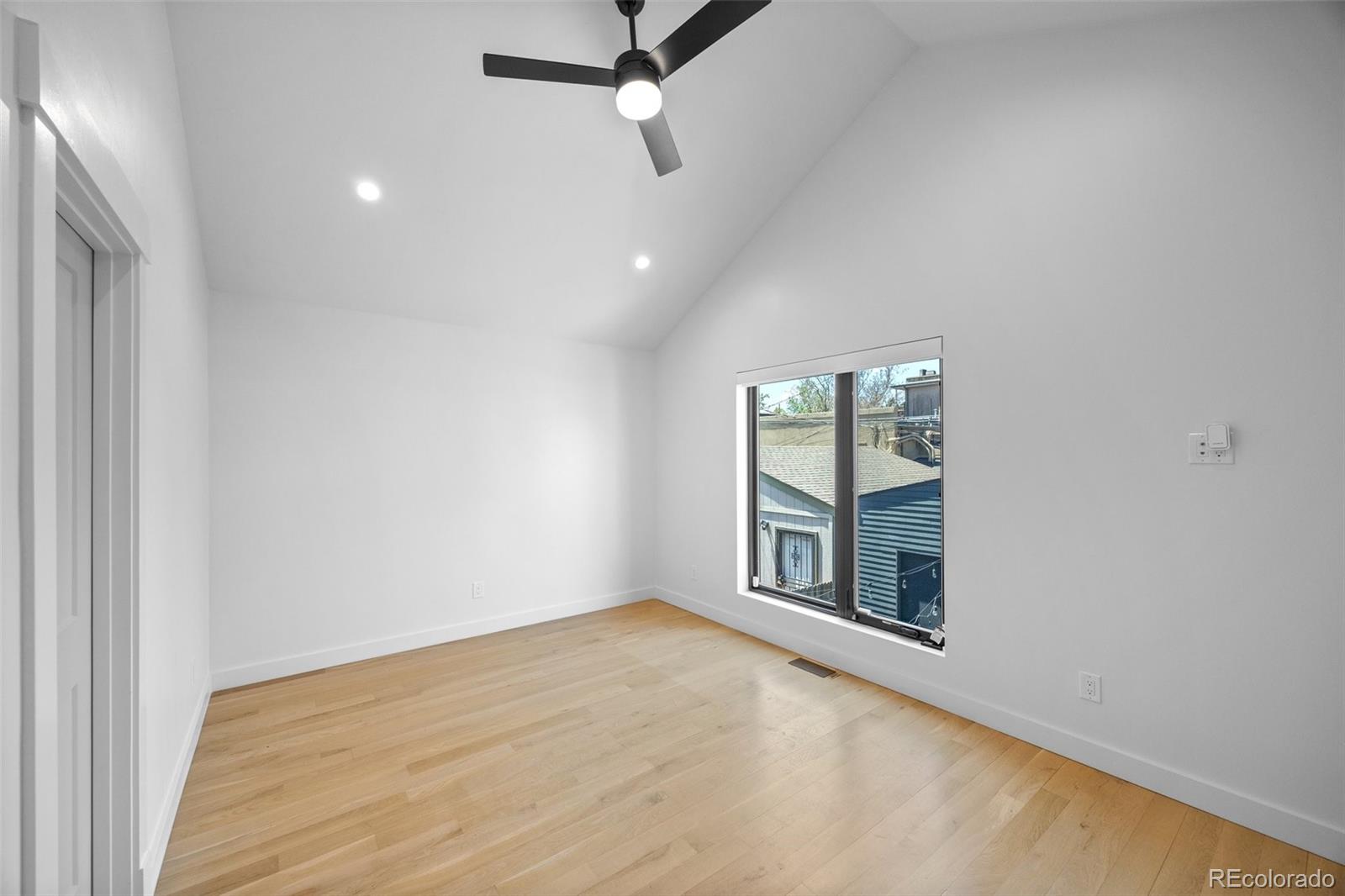 MLS Image #26 for 3409  navajo street,denver, Colorado