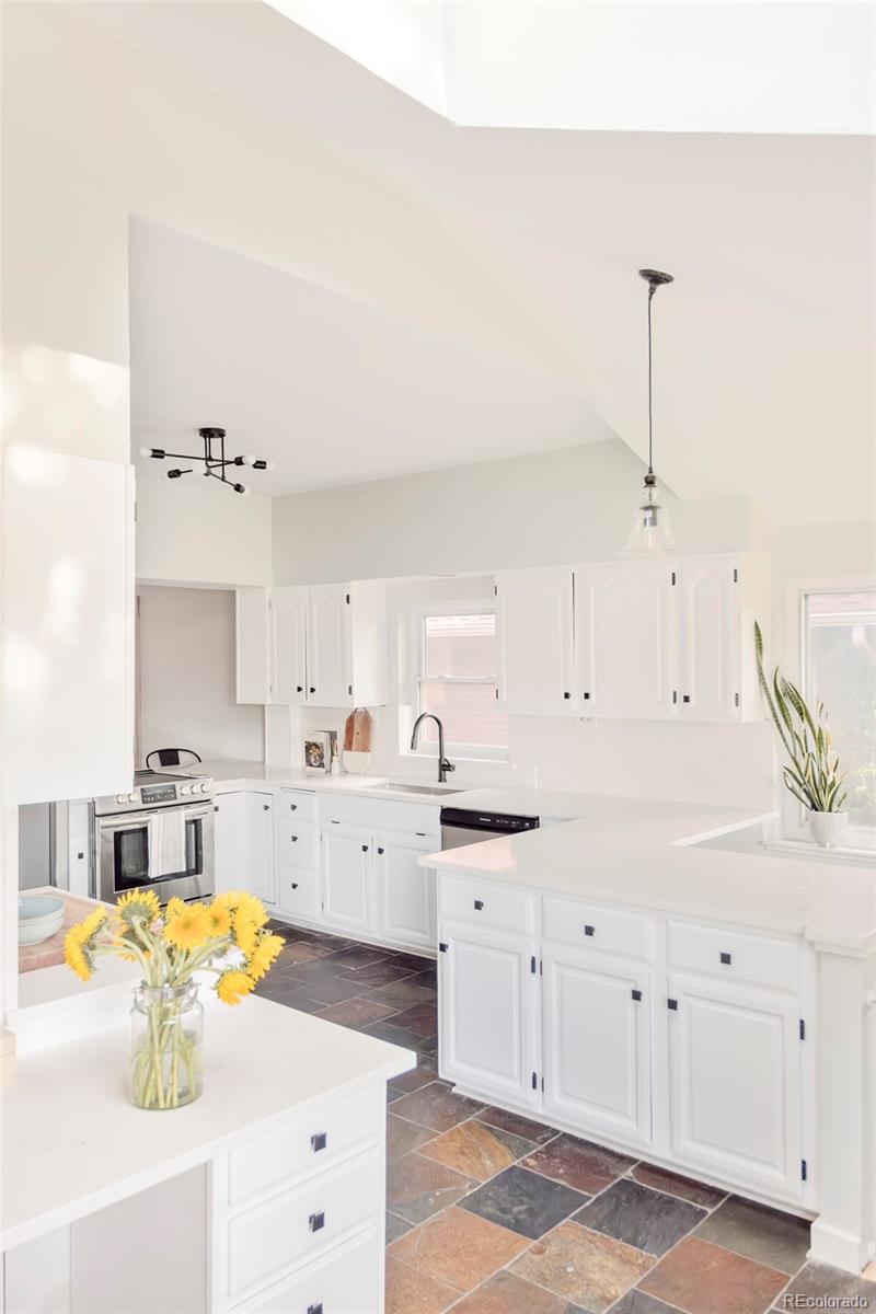 MLS Image #15 for 277 s gilpin street,denver, Colorado