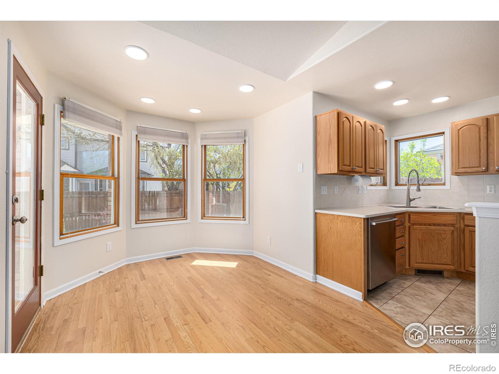 MLS Image #12 for 2072  skylark court,longmont, Colorado