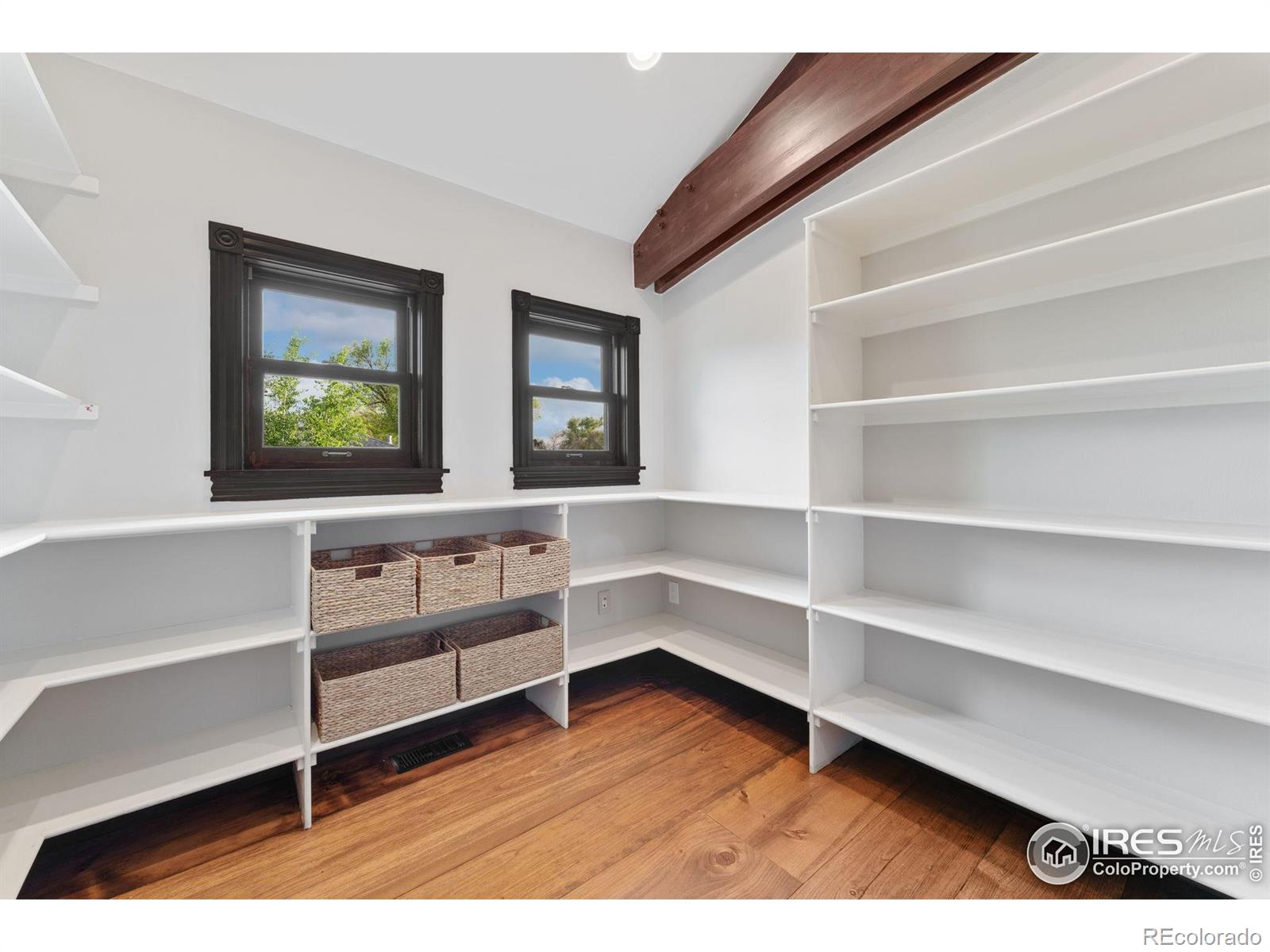 MLS Image #25 for 1376 s clayton street,denver, Colorado