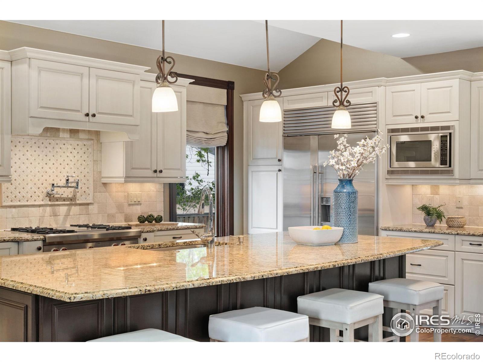 MLS Image #6 for 1376 s clayton street,denver, Colorado