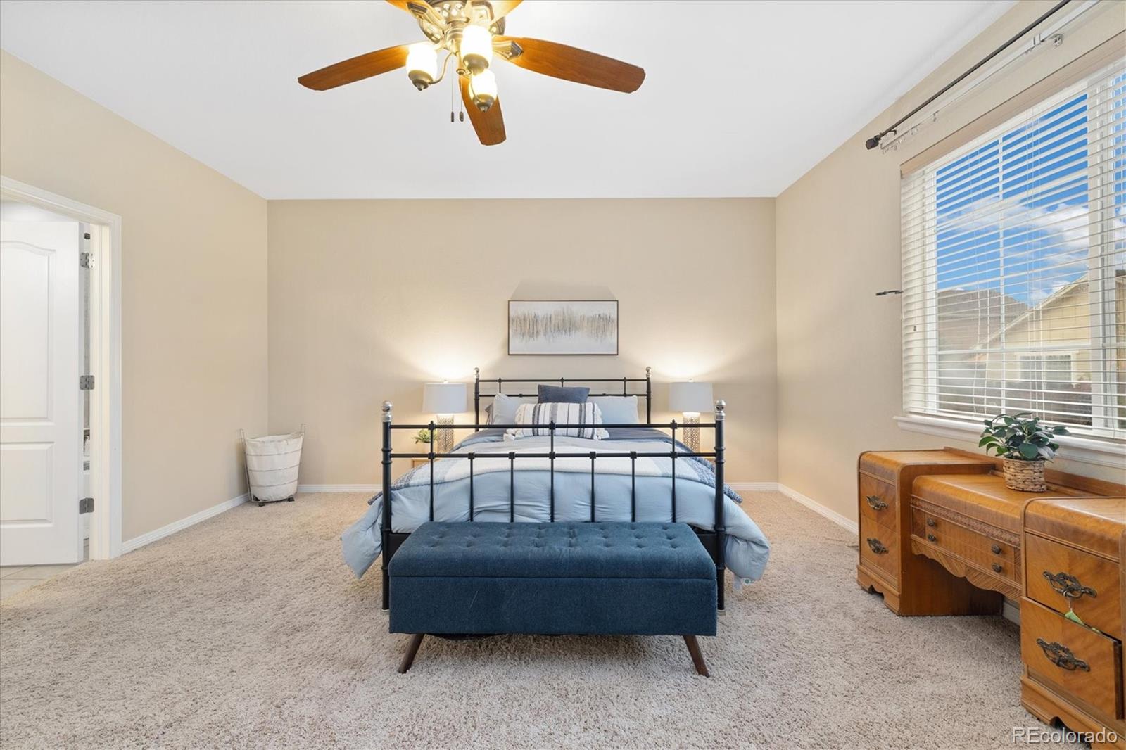 MLS Image #14 for 25811 e archer avenue,aurora, Colorado