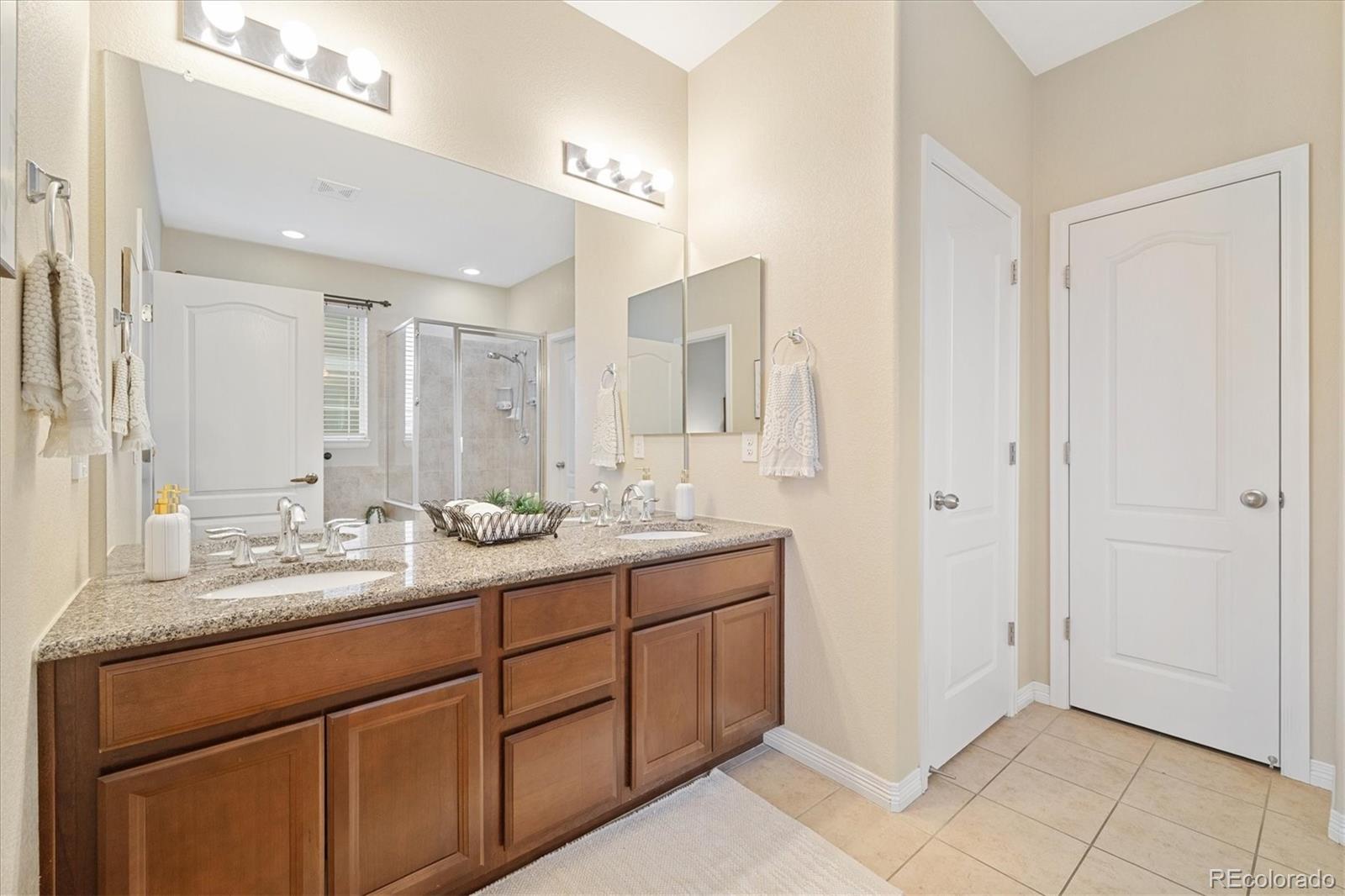 MLS Image #16 for 25811 e archer avenue,aurora, Colorado