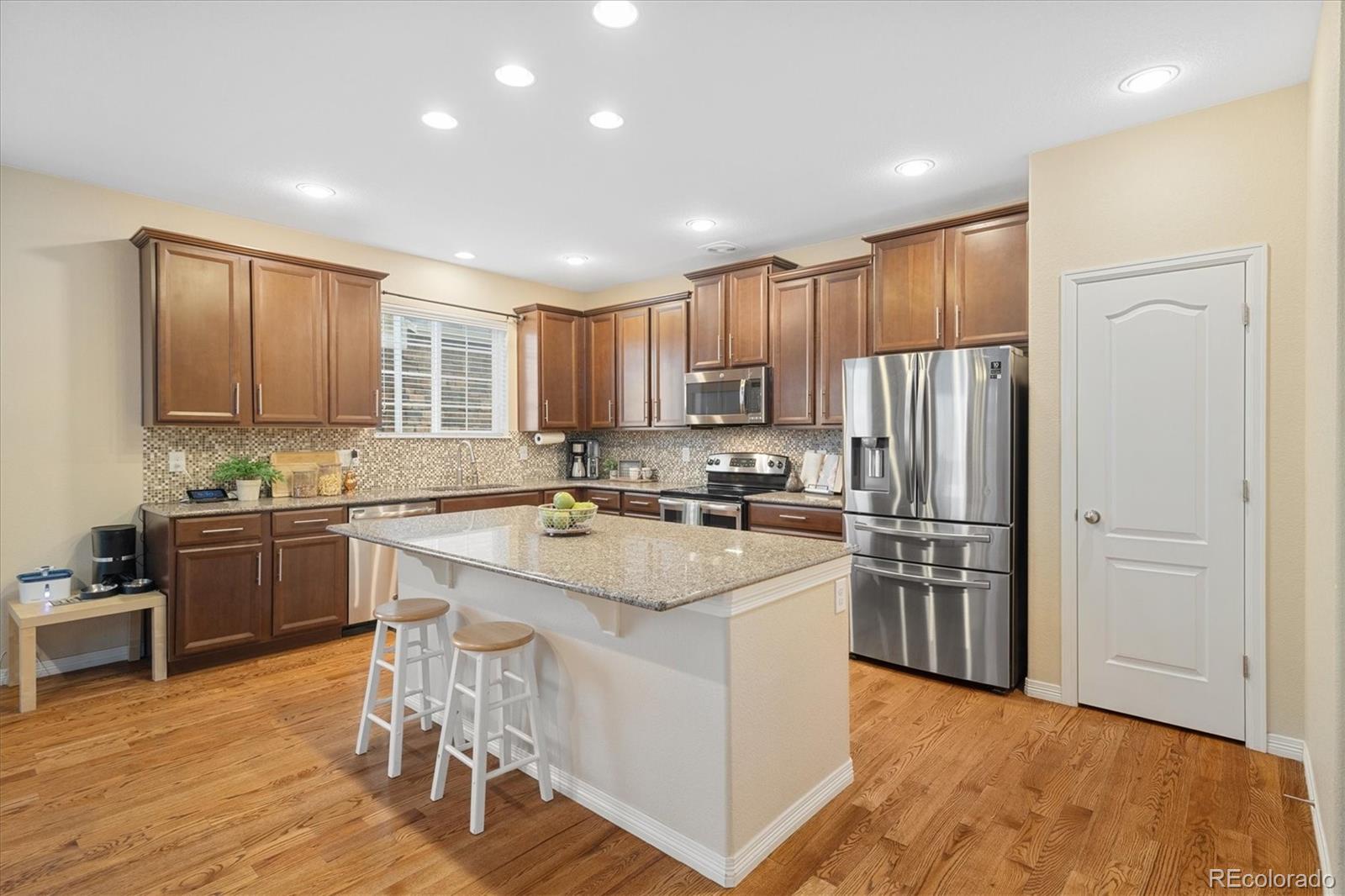 MLS Image #3 for 25811 e archer avenue,aurora, Colorado
