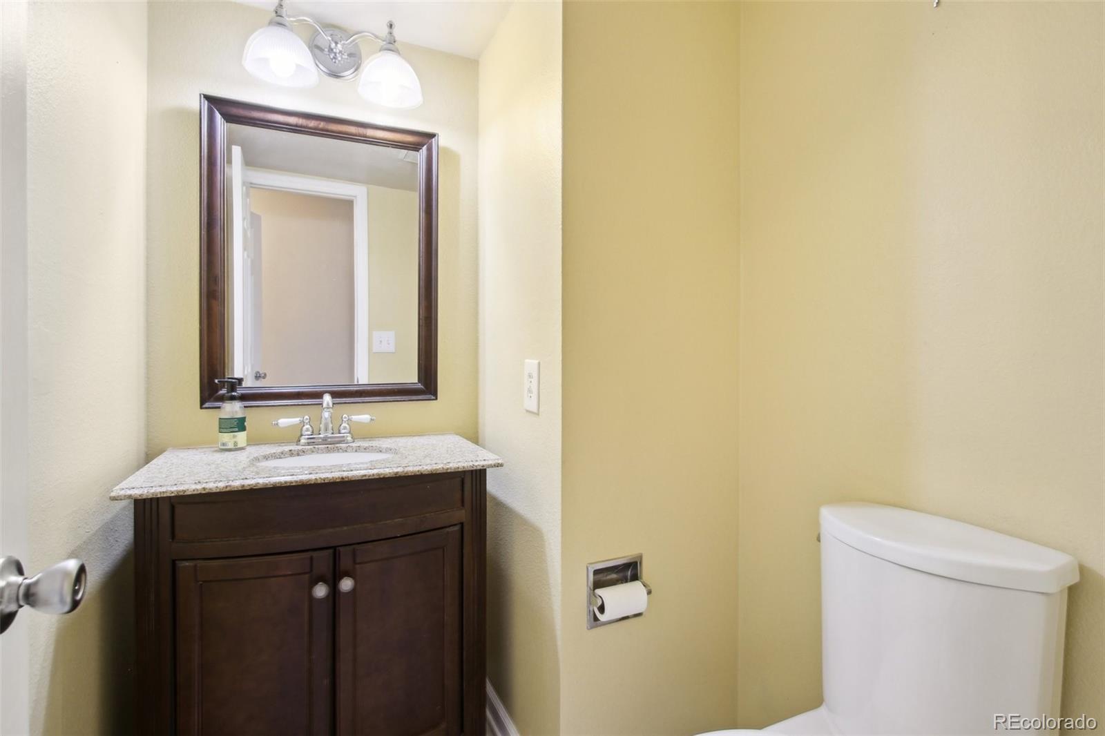 MLS Image #18 for 17943 e bates avenue,aurora, Colorado