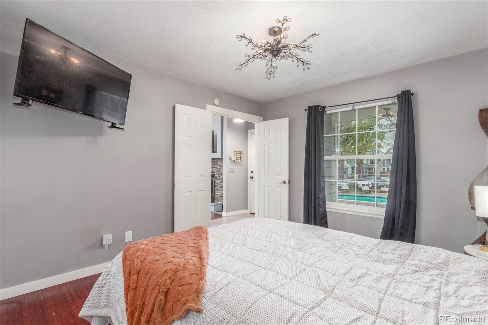 MLS Image #5 for 8360 w 87th drive d,arvada, Colorado