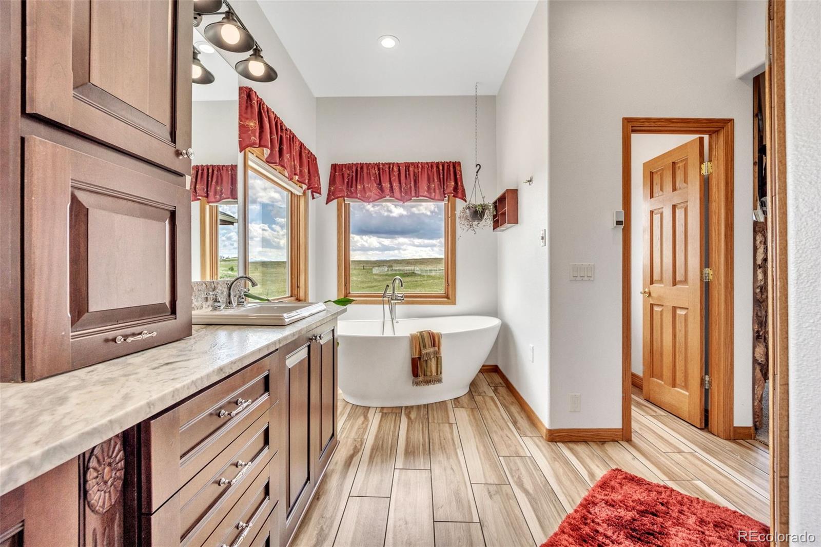 MLS Image #15 for 15125  spring valley road,larkspur, Colorado
